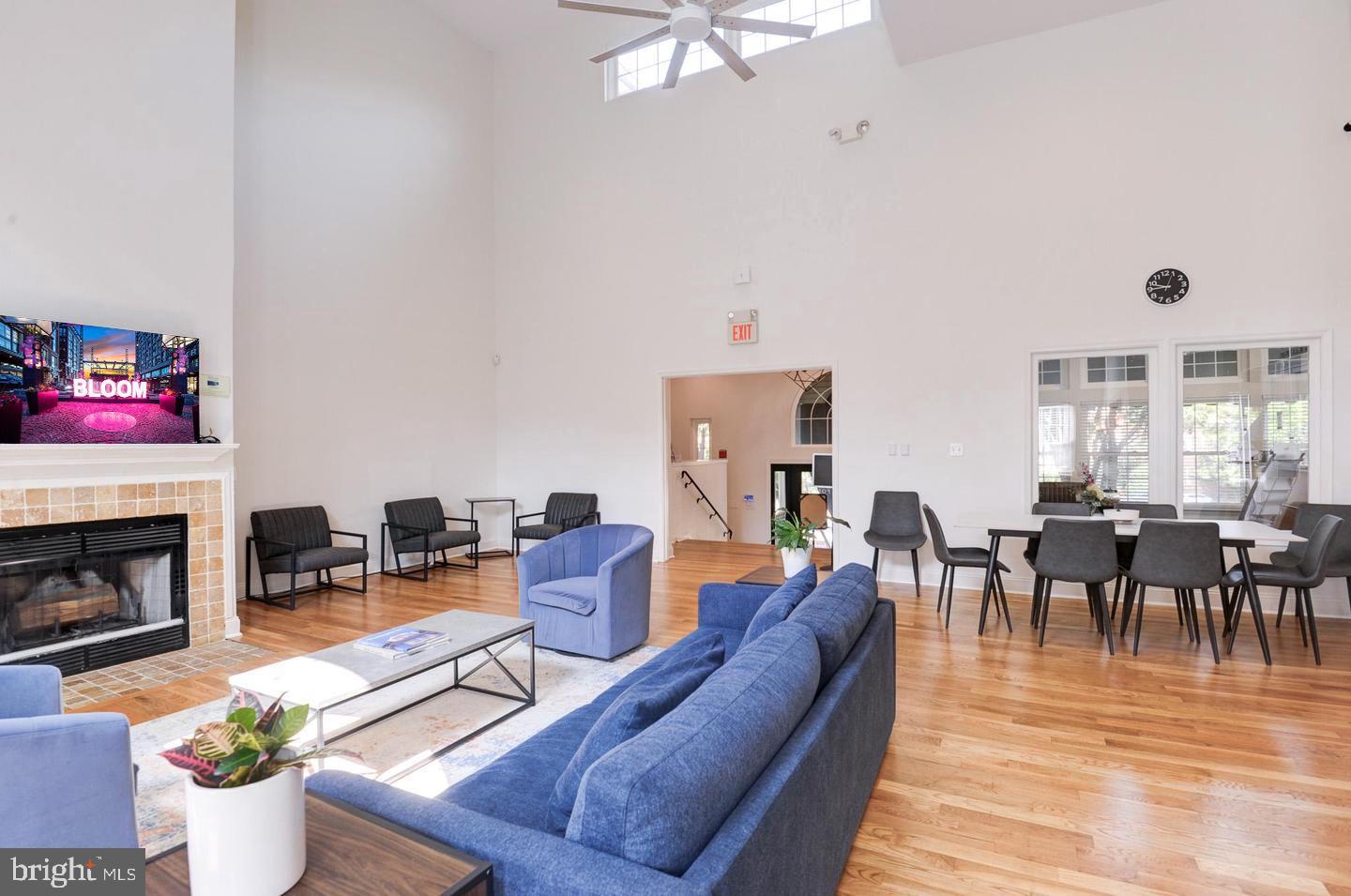 3313 WYNDHAM CIR #1218, ALEXANDRIA, Virginia 22302, 1 Bedroom Bedrooms, ,1 BathroomBathrooms,Residential,For sale,3313 WYNDHAM CIR #1218,VAAX2043566 MLS # VAAX2043566