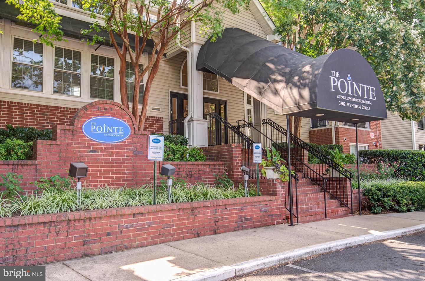3313 WYNDHAM CIR #1218, ALEXANDRIA, Virginia 22302, 1 Bedroom Bedrooms, ,1 BathroomBathrooms,Residential,For sale,3313 WYNDHAM CIR #1218,VAAX2043566 MLS # VAAX2043566