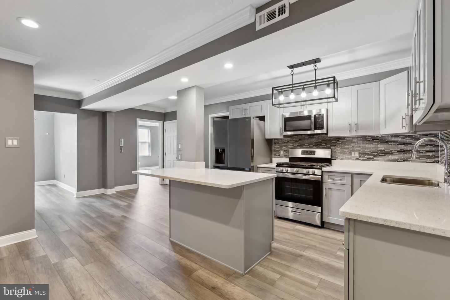 1828-1828 CAPITOL AVE NE #A, WASHINGTON, District Of Columbia 20002, 3 Bedrooms Bedrooms, ,2 BathroomsBathrooms,Residential,For sale,1828-1828 CAPITOL AVE NE #A,DCDC2193494 MLS # DCDC2193494