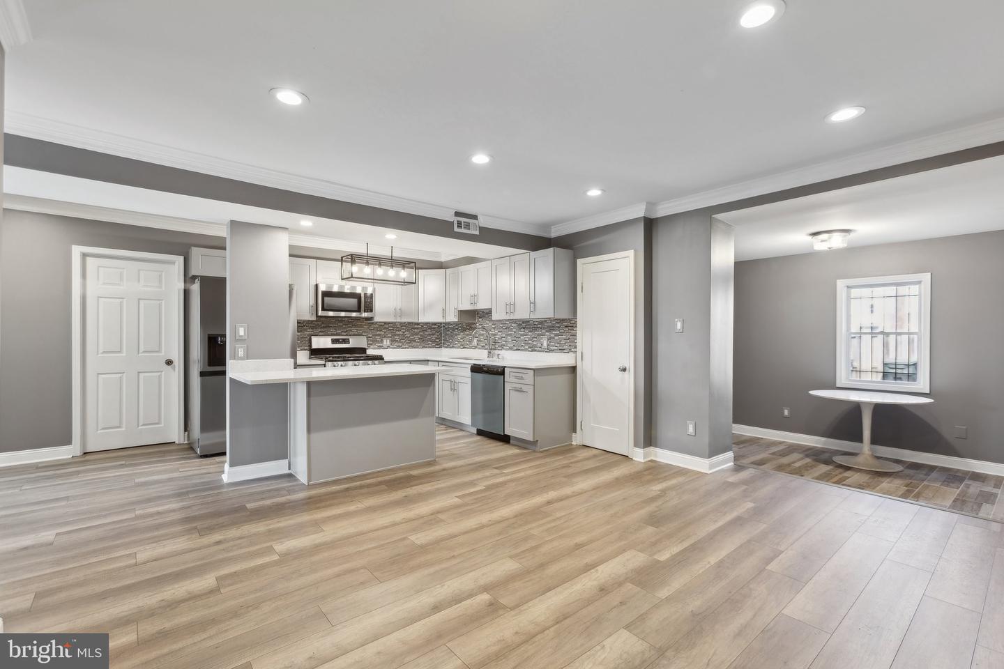 1828-1828 CAPITOL AVE NE #A, WASHINGTON, District Of Columbia 20002, 3 Bedrooms Bedrooms, ,2 BathroomsBathrooms,Residential,For sale,1828-1828 CAPITOL AVE NE #A,DCDC2193494 MLS # DCDC2193494