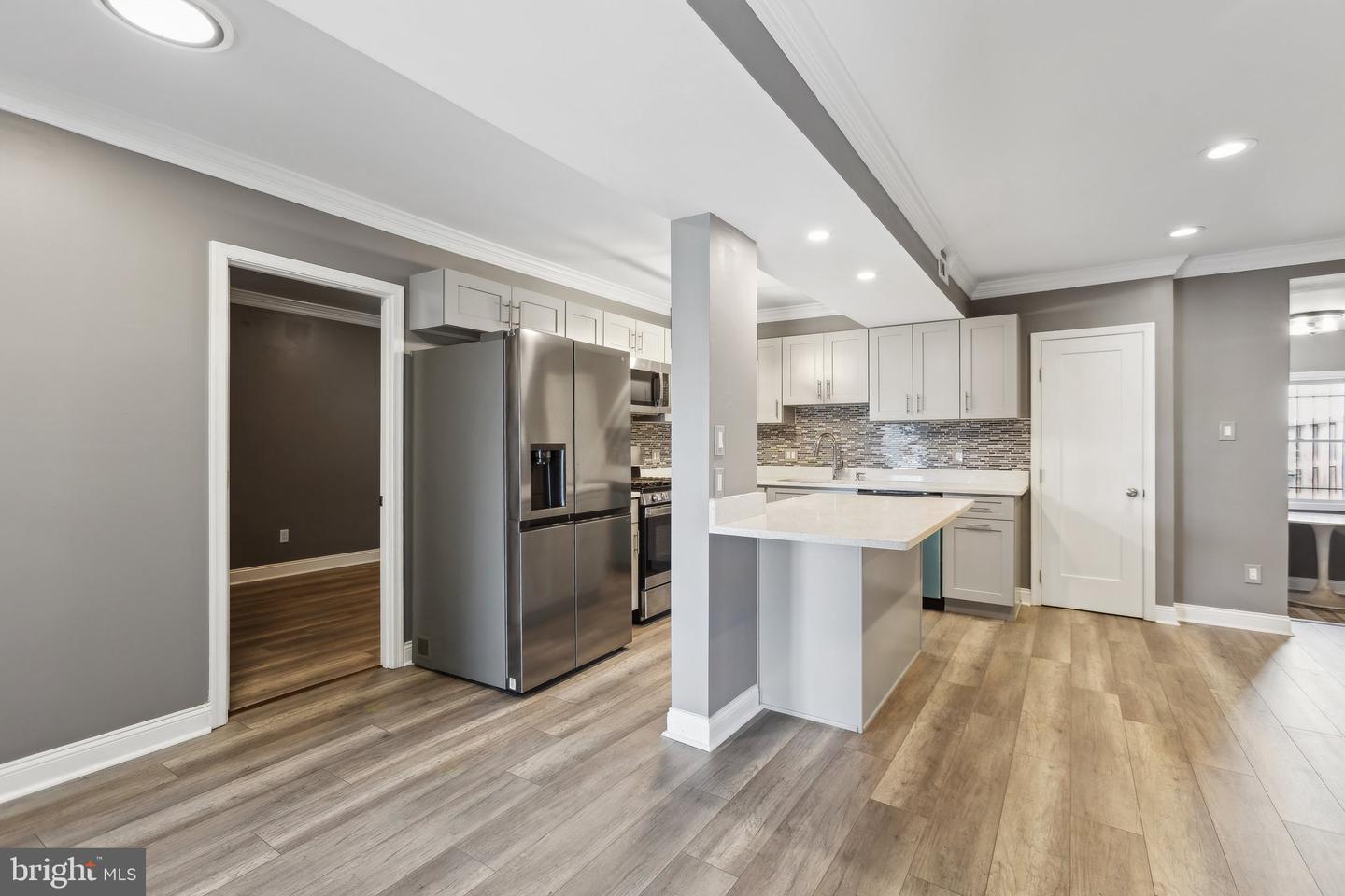 1828-1828 CAPITOL AVE NE #A, WASHINGTON, District Of Columbia 20002, 3 Bedrooms Bedrooms, ,2 BathroomsBathrooms,Residential,For sale,1828-1828 CAPITOL AVE NE #A,DCDC2193494 MLS # DCDC2193494
