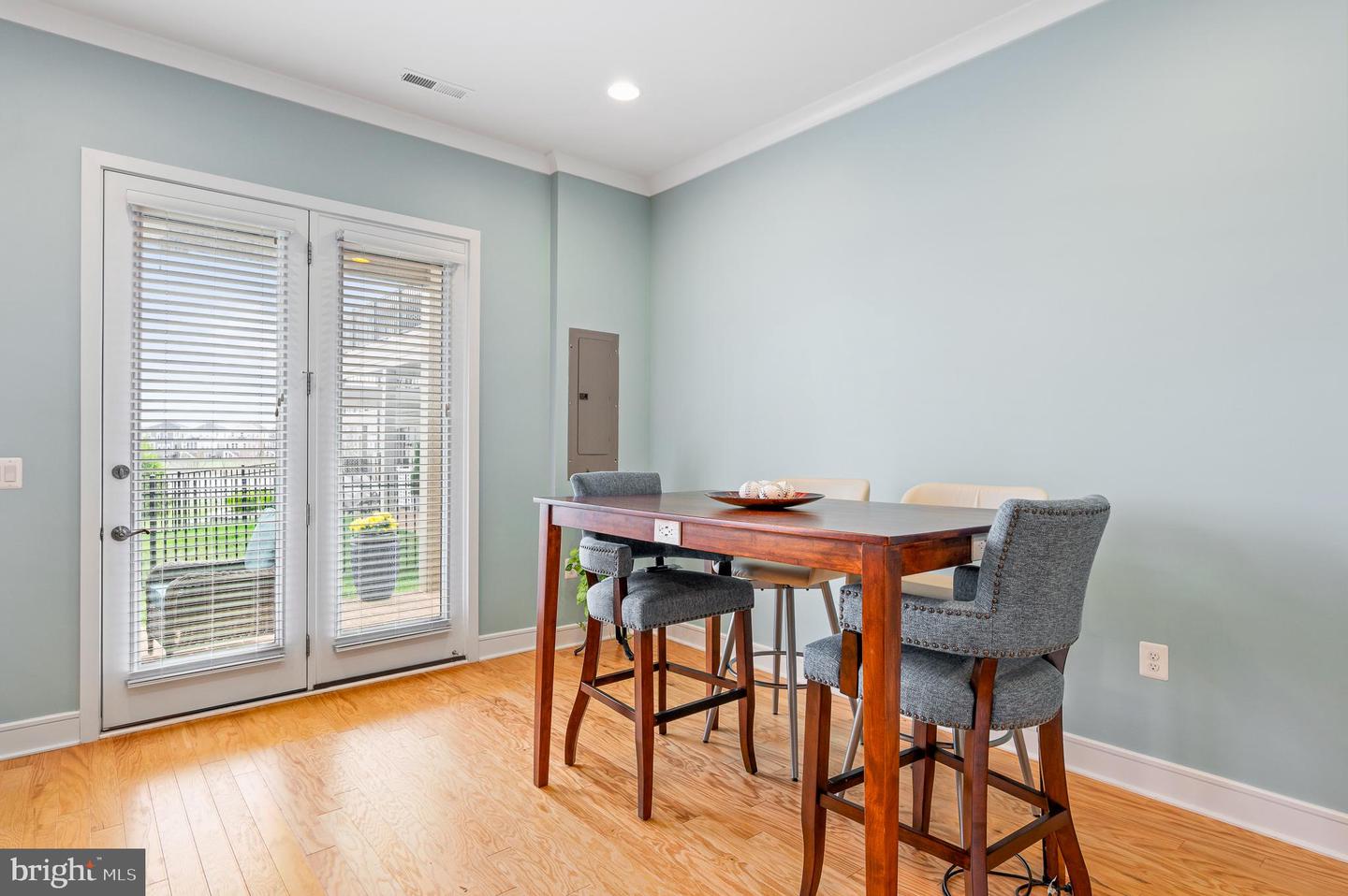 42791 MACBETH TER, ASHBURN, Virginia 20148, 3 Bedrooms Bedrooms, ,2 BathroomsBathrooms,Residential,For sale,42791 MACBETH TER,VALO2092798 MLS # VALO2092798