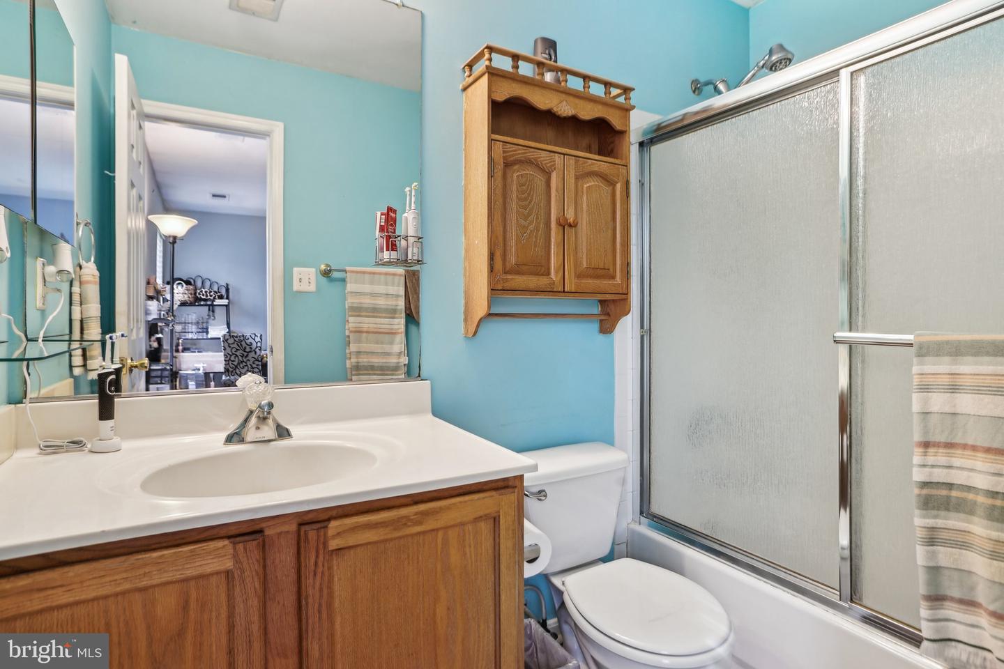 17391 ARROWOOD PL, ROUND HILL, Virginia 20141, 3 Bedrooms Bedrooms, ,2 BathroomsBathrooms,Residential,For sale,17391 ARROWOOD PL,VALO2091442 MLS # VALO2091442