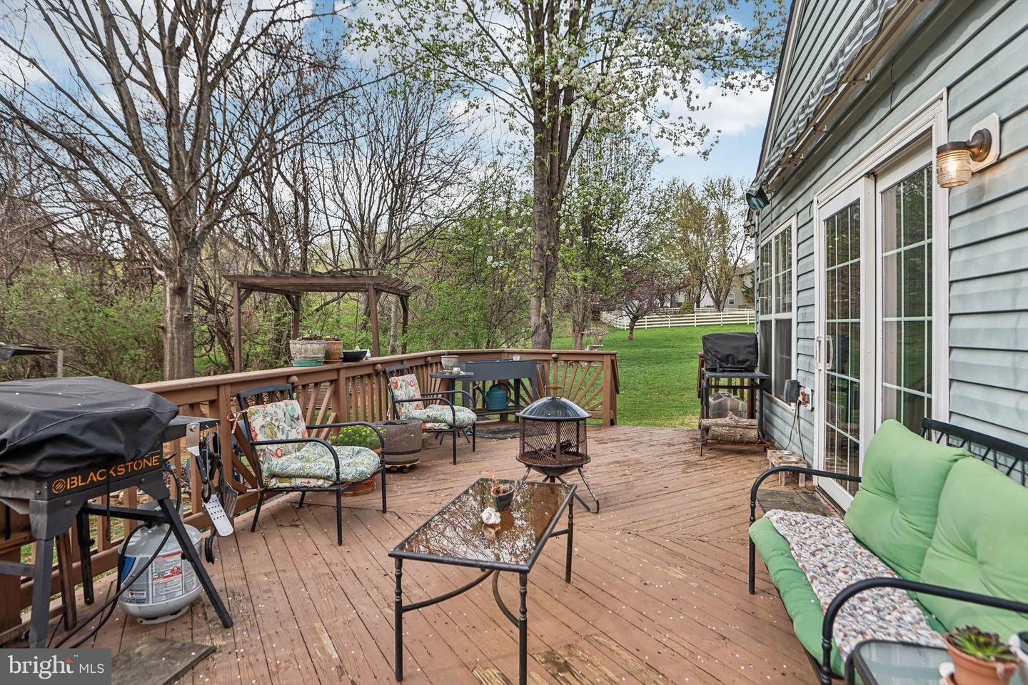 17391 ARROWOOD PL, ROUND HILL, Virginia 20141, 3 Bedrooms Bedrooms, ,2 BathroomsBathrooms,Residential,For sale,17391 ARROWOOD PL,VALO2091442 MLS # VALO2091442