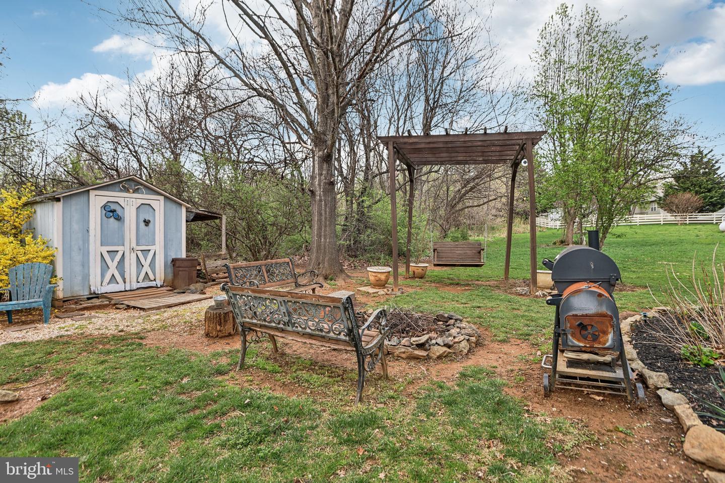 17391 ARROWOOD PL, ROUND HILL, Virginia 20141, 3 Bedrooms Bedrooms, ,2 BathroomsBathrooms,Residential,For sale,17391 ARROWOOD PL,VALO2091442 MLS # VALO2091442
