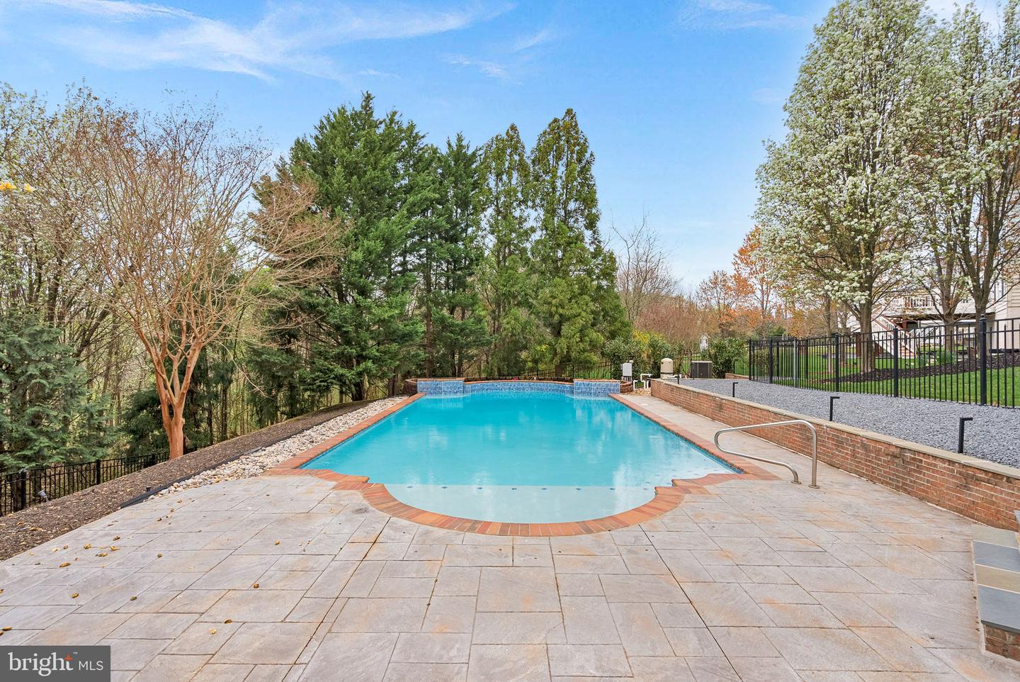 20713 ASHBURN VALLEY CT, ASHBURN, Virginia 20147, 5 Bedrooms Bedrooms, ,5 BathroomsBathrooms,Residential,For sale,20713 ASHBURN VALLEY CT,VALO2091658 MLS # VALO2091658