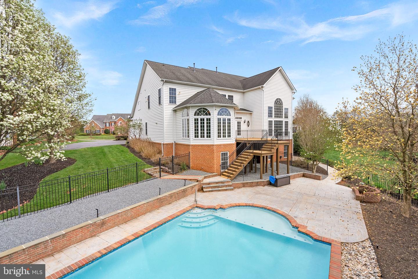 20713 ASHBURN VALLEY CT, ASHBURN, Virginia 20147, 5 Bedrooms Bedrooms, ,5 BathroomsBathrooms,Residential,For sale,20713 ASHBURN VALLEY CT,VALO2091658 MLS # VALO2091658