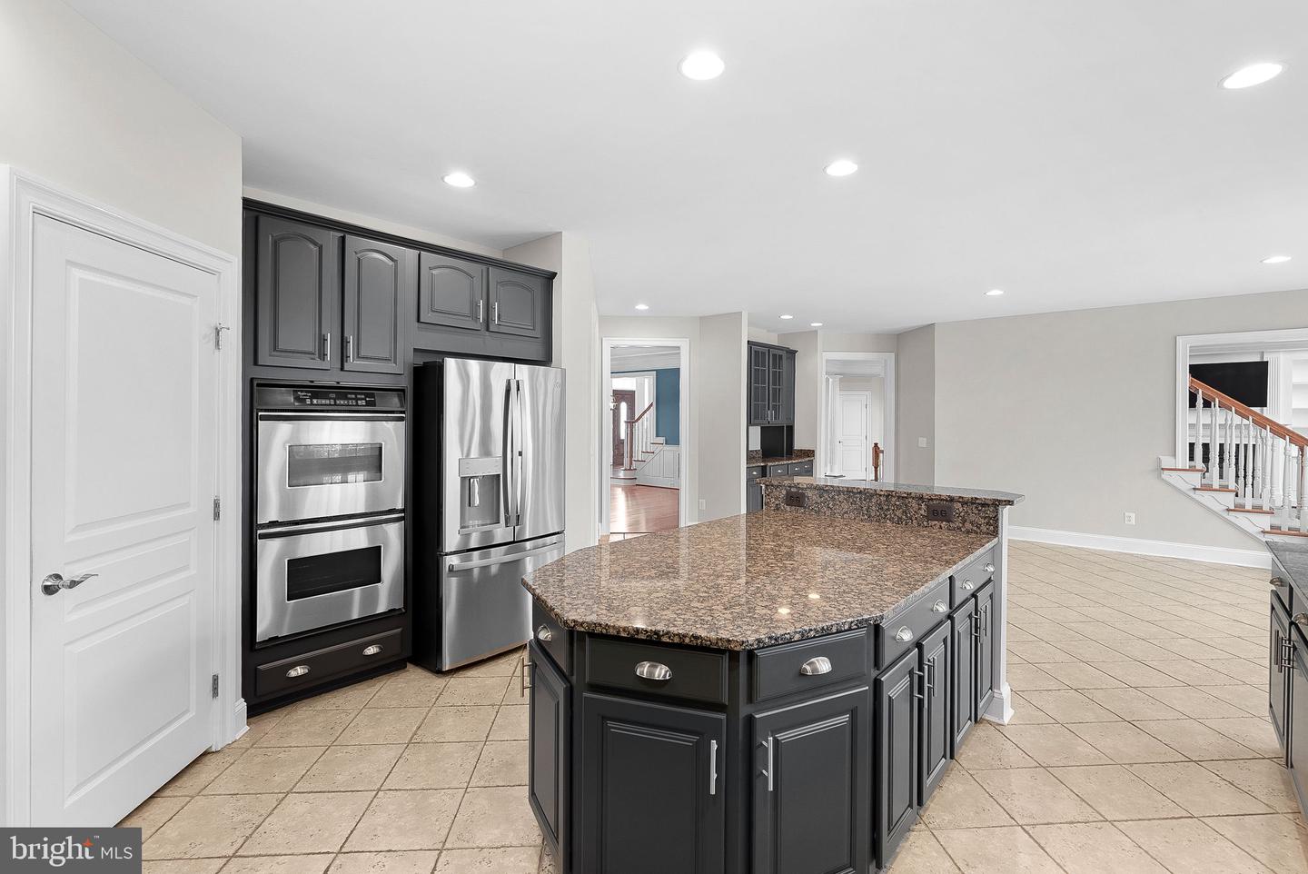 20713 ASHBURN VALLEY CT, ASHBURN, Virginia 20147, 5 Bedrooms Bedrooms, ,5 BathroomsBathrooms,Residential,For sale,20713 ASHBURN VALLEY CT,VALO2091658 MLS # VALO2091658