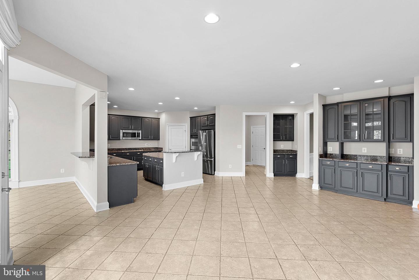 20713 ASHBURN VALLEY CT, ASHBURN, Virginia 20147, 5 Bedrooms Bedrooms, ,5 BathroomsBathrooms,Residential,For sale,20713 ASHBURN VALLEY CT,VALO2091658 MLS # VALO2091658