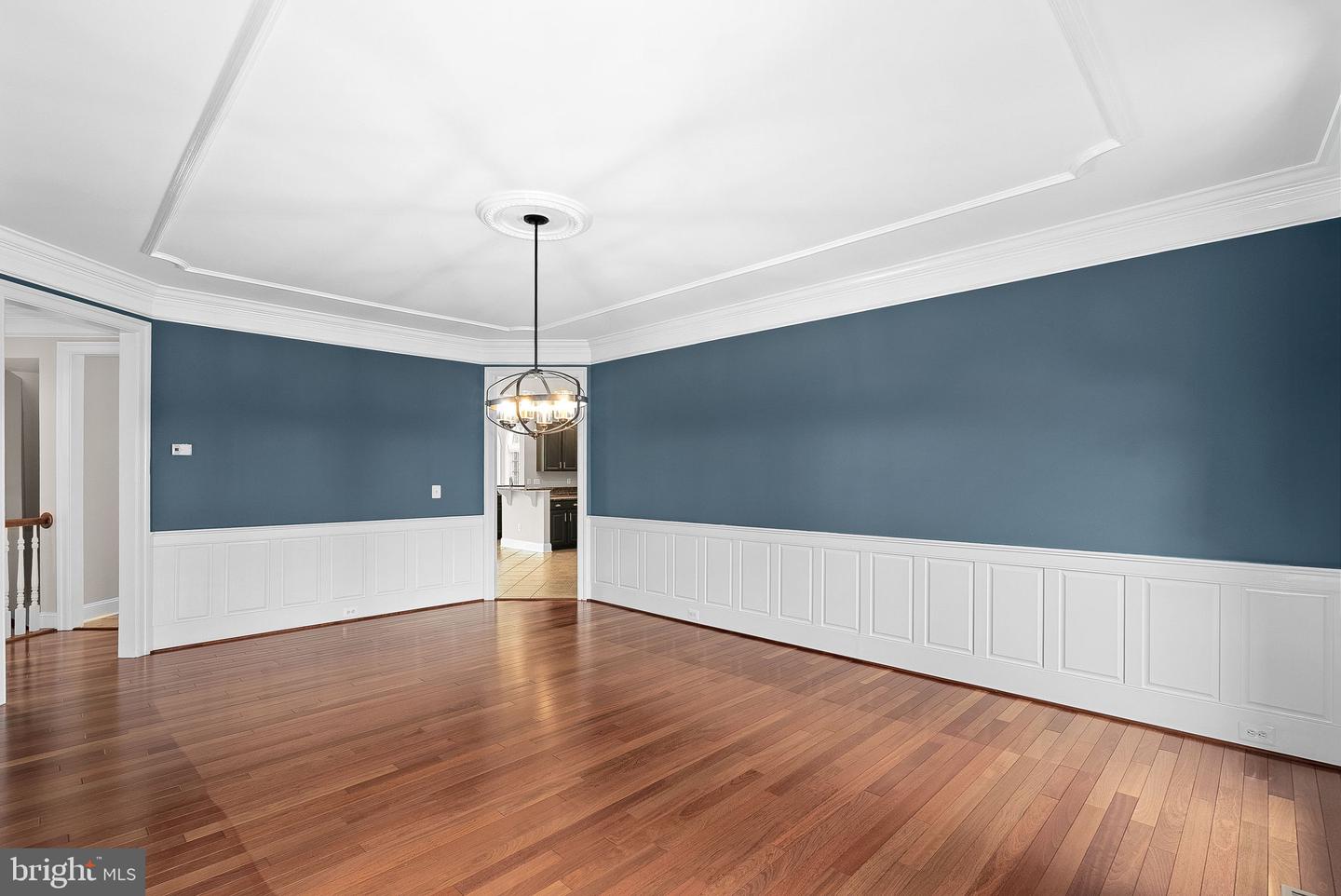 20713 ASHBURN VALLEY CT, ASHBURN, Virginia 20147, 5 Bedrooms Bedrooms, ,5 BathroomsBathrooms,Residential,For sale,20713 ASHBURN VALLEY CT,VALO2091658 MLS # VALO2091658