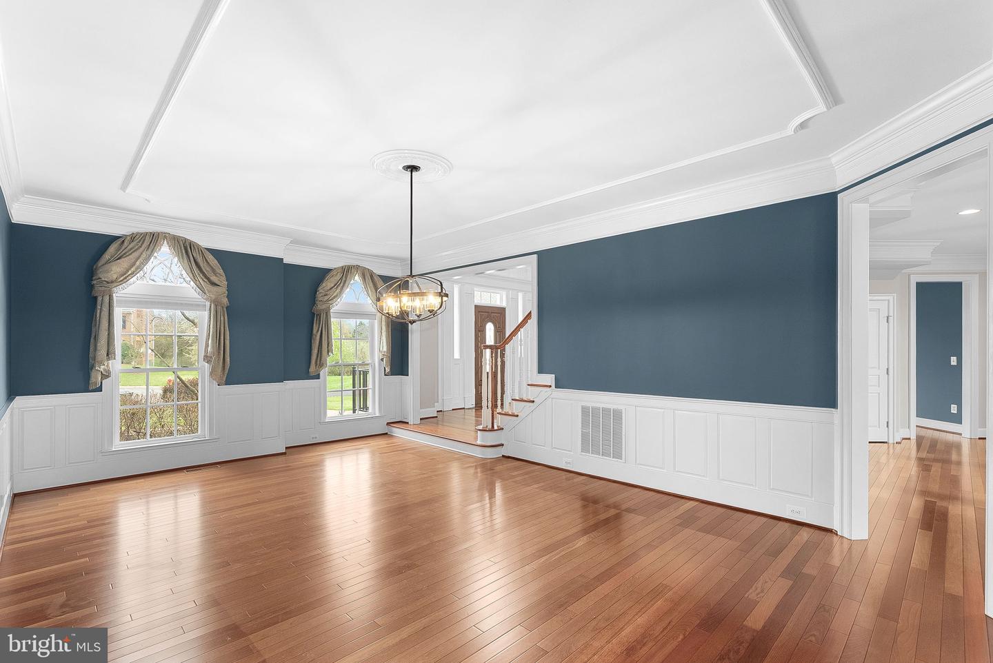 20713 ASHBURN VALLEY CT, ASHBURN, Virginia 20147, 5 Bedrooms Bedrooms, ,5 BathroomsBathrooms,Residential,For sale,20713 ASHBURN VALLEY CT,VALO2091658 MLS # VALO2091658