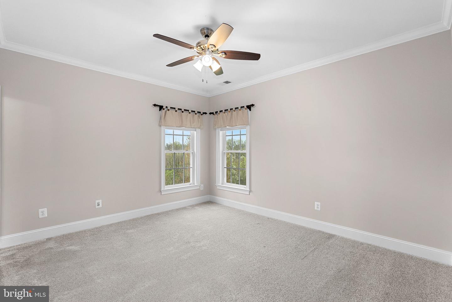 20713 ASHBURN VALLEY CT, ASHBURN, Virginia 20147, 5 Bedrooms Bedrooms, ,5 BathroomsBathrooms,Residential,For sale,20713 ASHBURN VALLEY CT,VALO2091658 MLS # VALO2091658