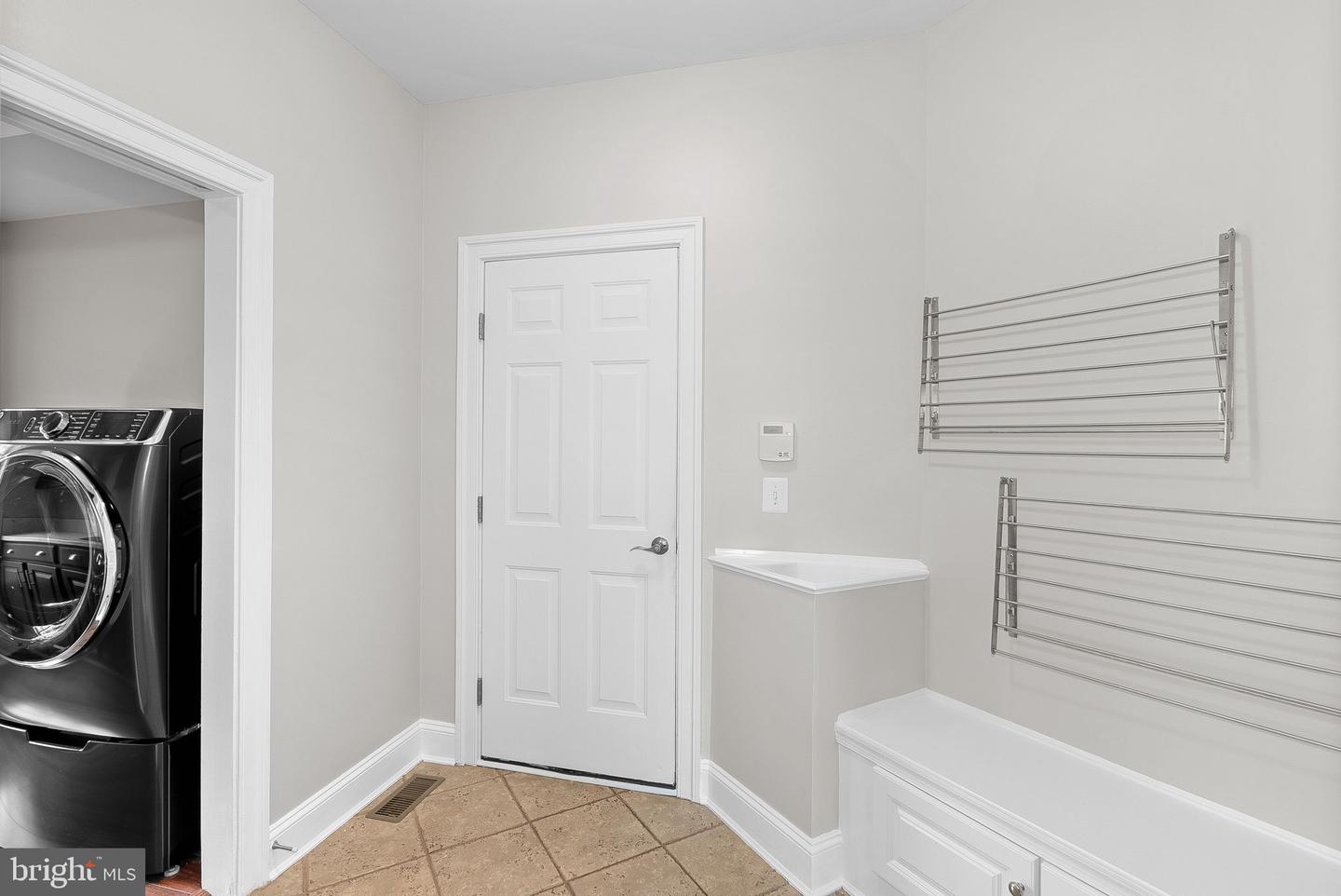 20713 ASHBURN VALLEY CT, ASHBURN, Virginia 20147, 5 Bedrooms Bedrooms, ,5 BathroomsBathrooms,Residential,For sale,20713 ASHBURN VALLEY CT,VALO2091658 MLS # VALO2091658