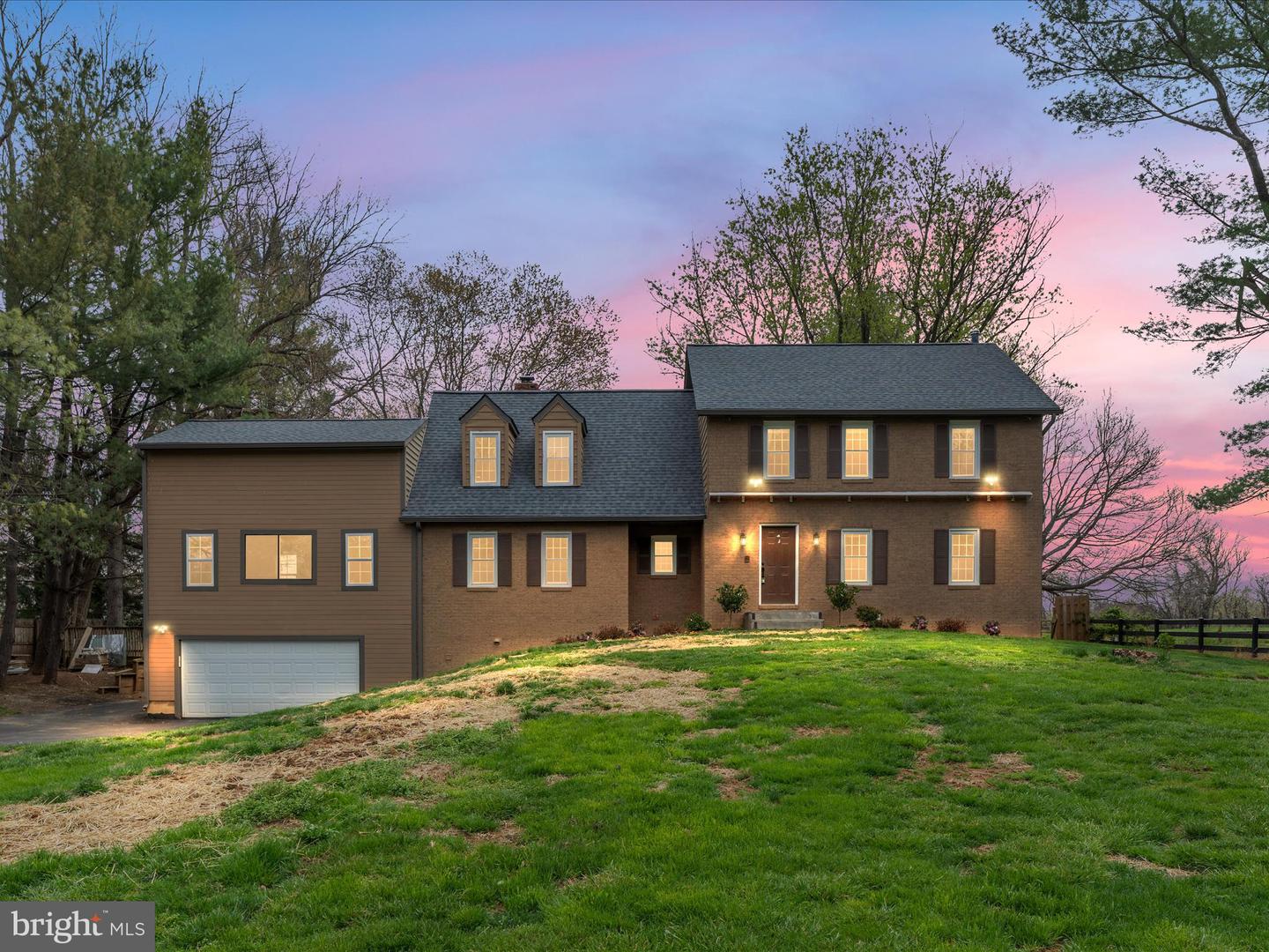 60 N TAVENNER LN, HAMILTON, Virginia 20158, 4 Bedrooms Bedrooms, 9 Rooms Rooms,3 BathroomsBathrooms,Residential,For sale,60 N TAVENNER LN,VALO2091834 MLS # VALO2091834