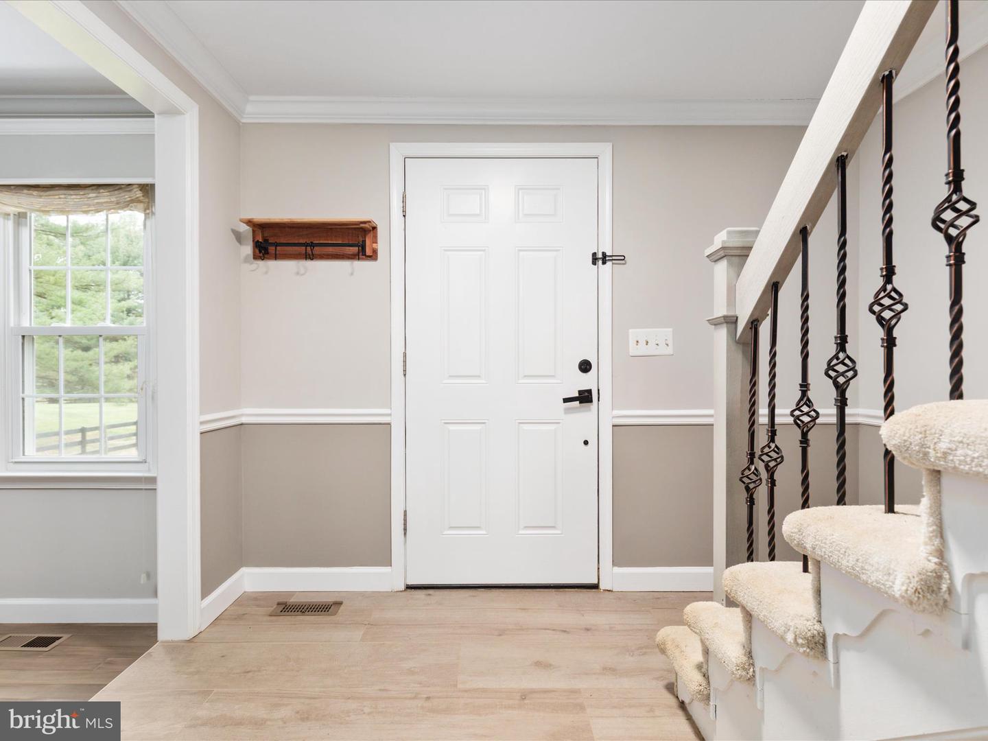 60 N TAVENNER LN, HAMILTON, Virginia 20158, 4 Bedrooms Bedrooms, 9 Rooms Rooms,3 BathroomsBathrooms,Residential,For sale,60 N TAVENNER LN,VALO2091834 MLS # VALO2091834