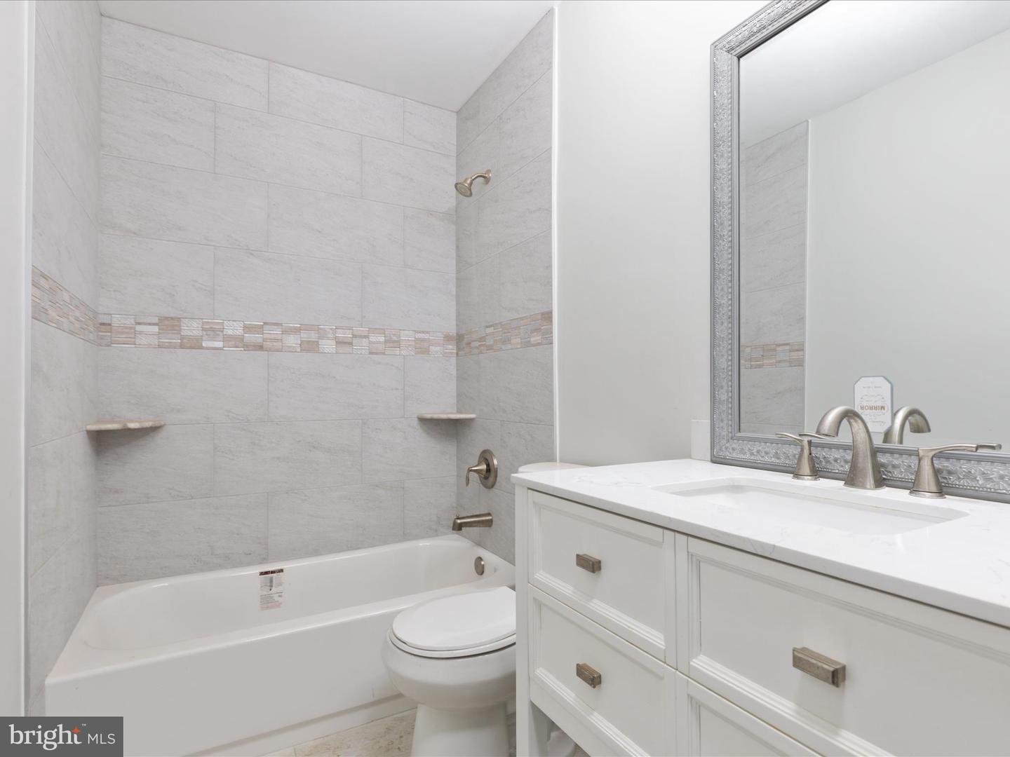 60 N TAVENNER LN, HAMILTON, Virginia 20158, 4 Bedrooms Bedrooms, 9 Rooms Rooms,3 BathroomsBathrooms,Residential,For sale,60 N TAVENNER LN,VALO2091834 MLS # VALO2091834