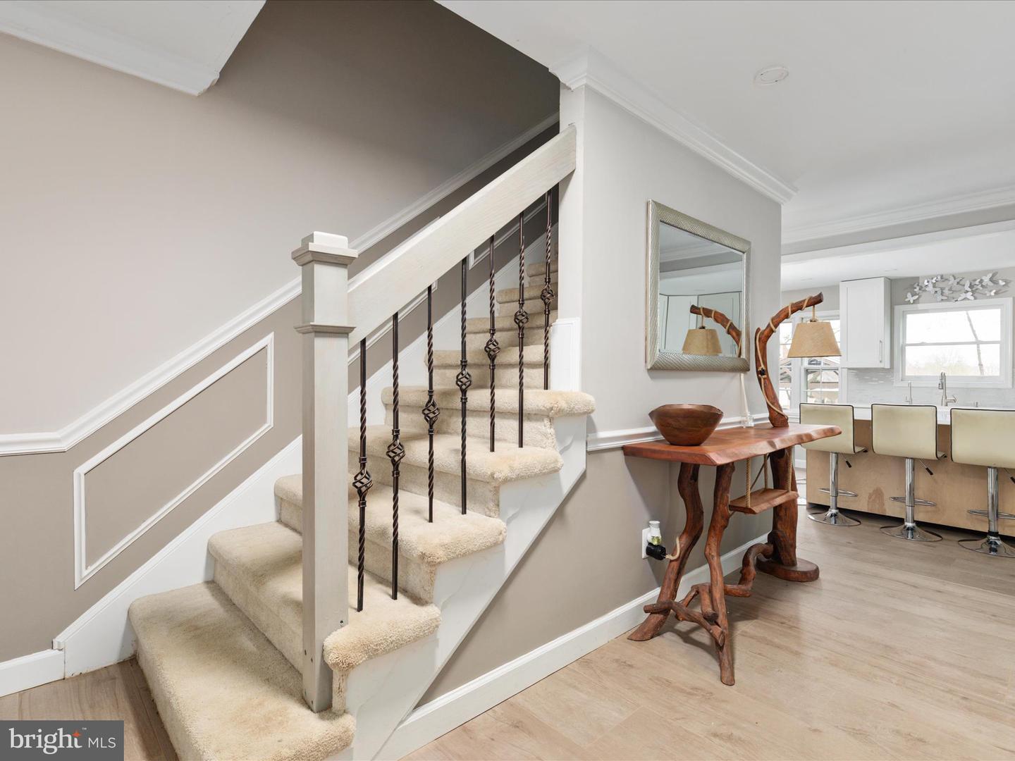 60 N TAVENNER LN, HAMILTON, Virginia 20158, 4 Bedrooms Bedrooms, 9 Rooms Rooms,3 BathroomsBathrooms,Residential,For sale,60 N TAVENNER LN,VALO2091834 MLS # VALO2091834
