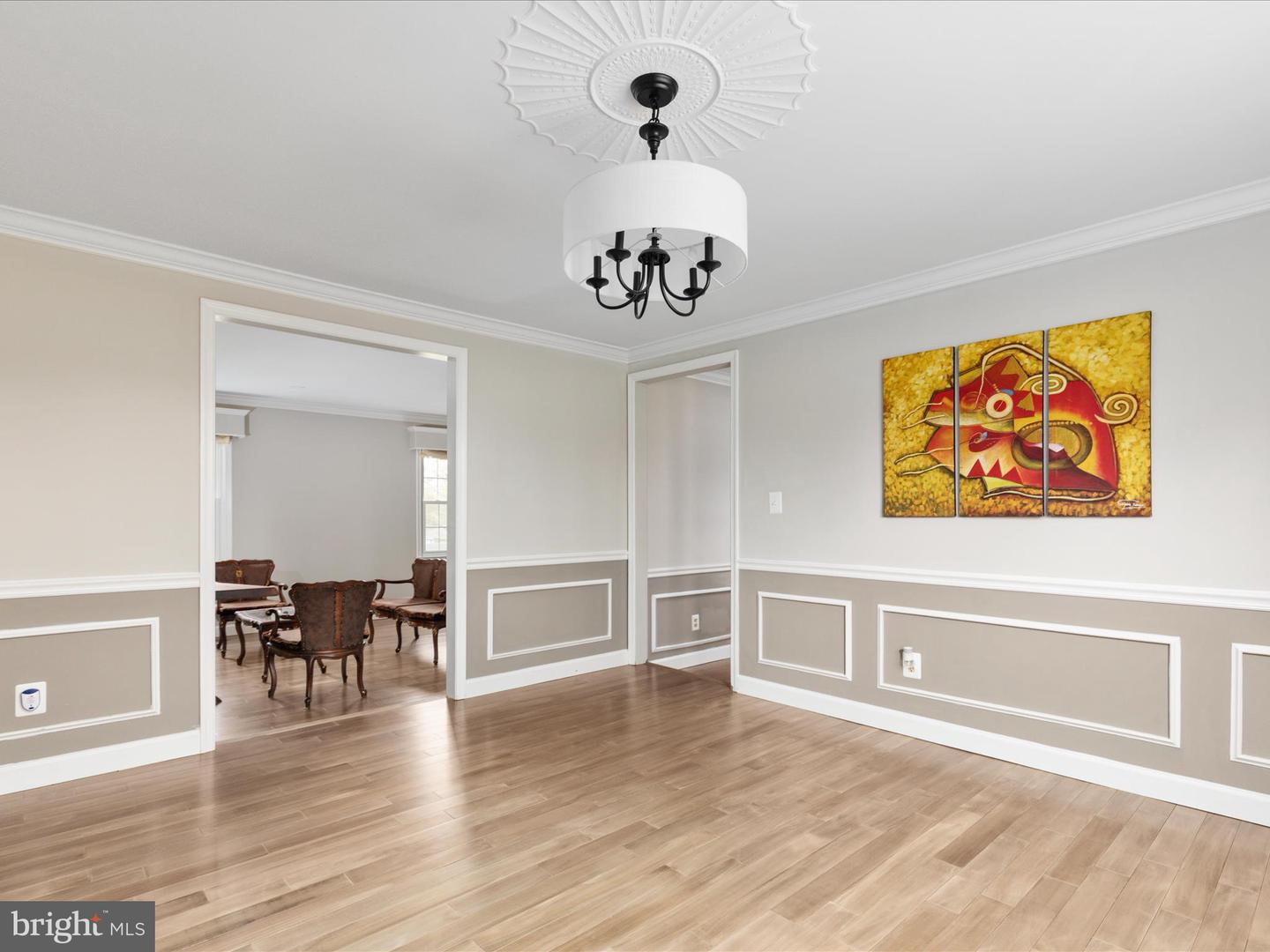 60 N TAVENNER LN, HAMILTON, Virginia 20158, 4 Bedrooms Bedrooms, 9 Rooms Rooms,3 BathroomsBathrooms,Residential,For sale,60 N TAVENNER LN,VALO2091834 MLS # VALO2091834