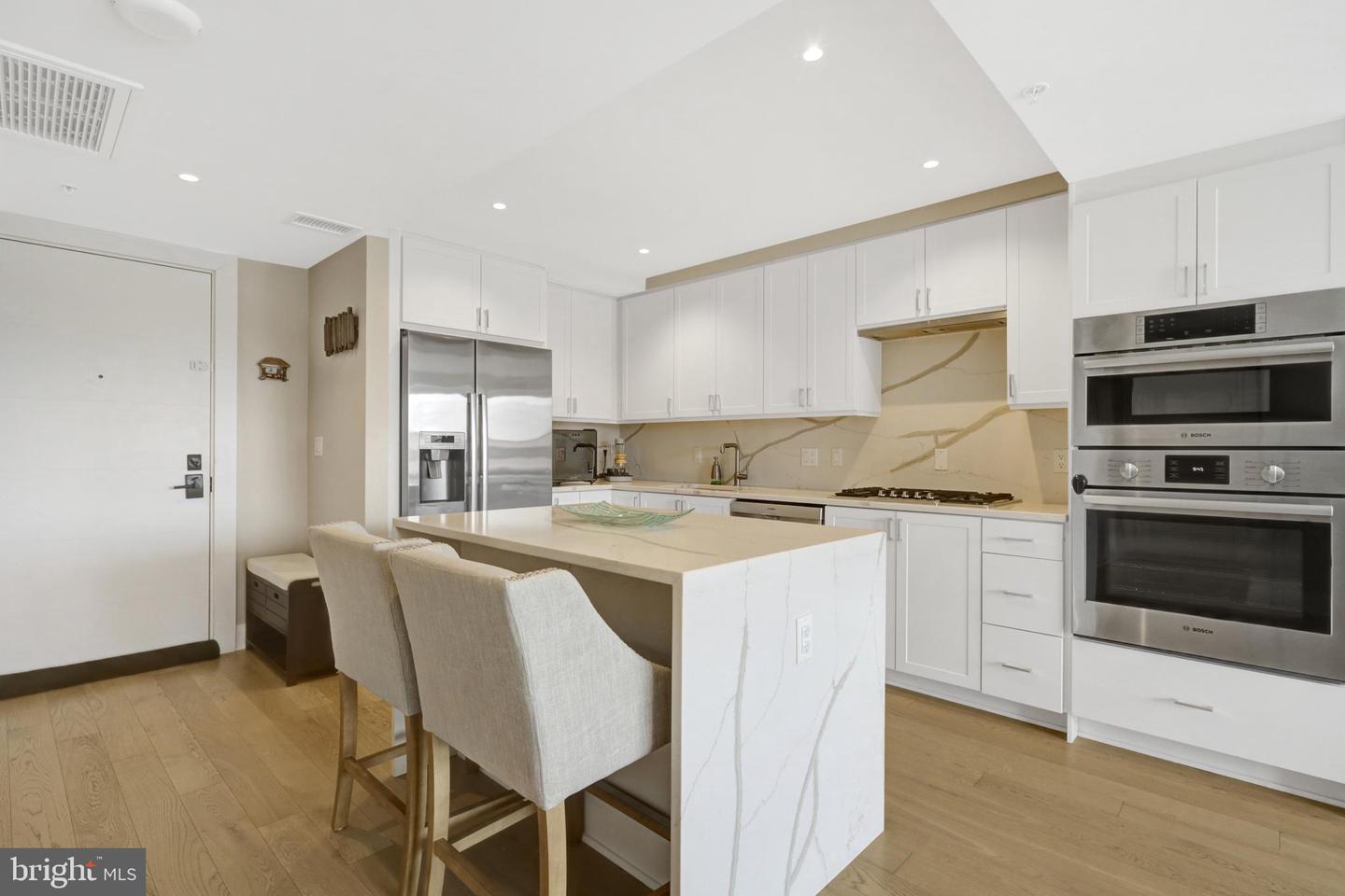 925 N FAIRFAX ST #610, ALEXANDRIA, Virginia 22314, 2 Bedrooms Bedrooms, ,2 BathroomsBathrooms,Residential,For sale,925 N FAIRFAX ST #610,VAAX2043210 MLS # VAAX2043210