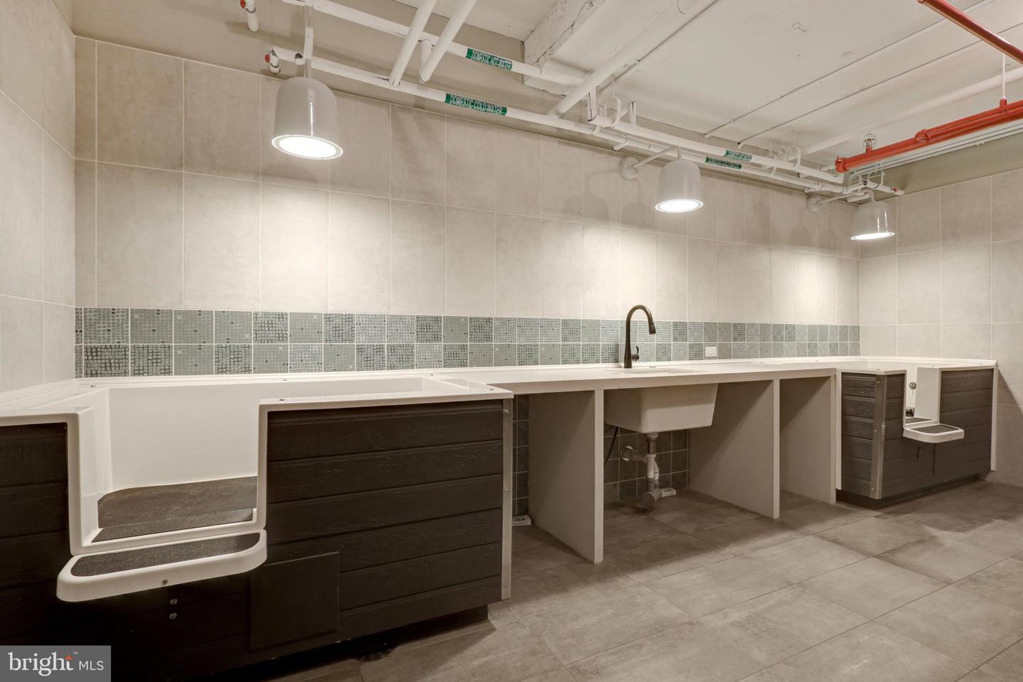 925 N FAIRFAX ST #610, ALEXANDRIA, Virginia 22314, 2 Bedrooms Bedrooms, ,2 BathroomsBathrooms,Residential,For sale,925 N FAIRFAX ST #610,VAAX2043210 MLS # VAAX2043210