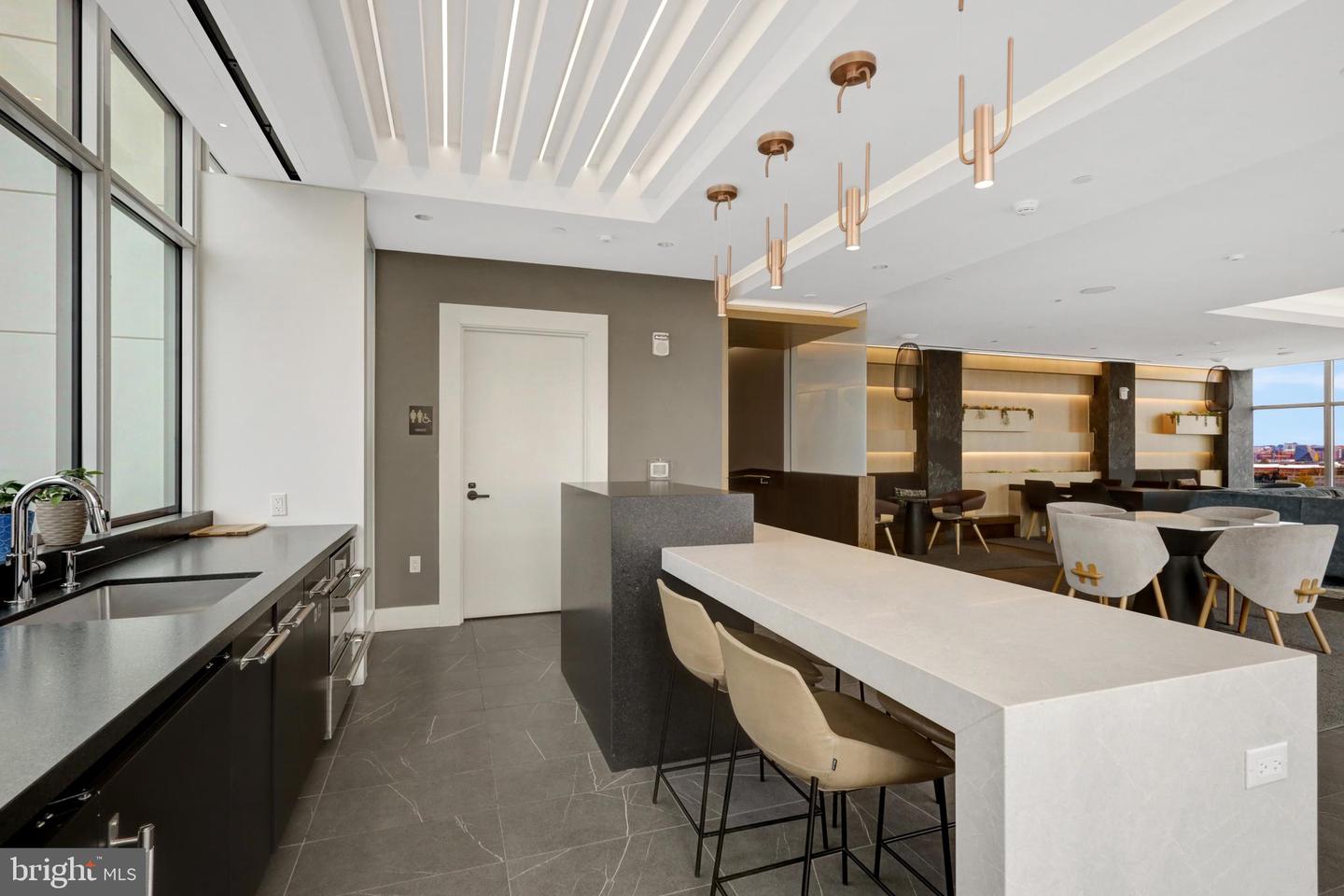 925 N FAIRFAX ST #610, ALEXANDRIA, Virginia 22314, 2 Bedrooms Bedrooms, ,2 BathroomsBathrooms,Residential,For sale,925 N FAIRFAX ST #610,VAAX2043210 MLS # VAAX2043210