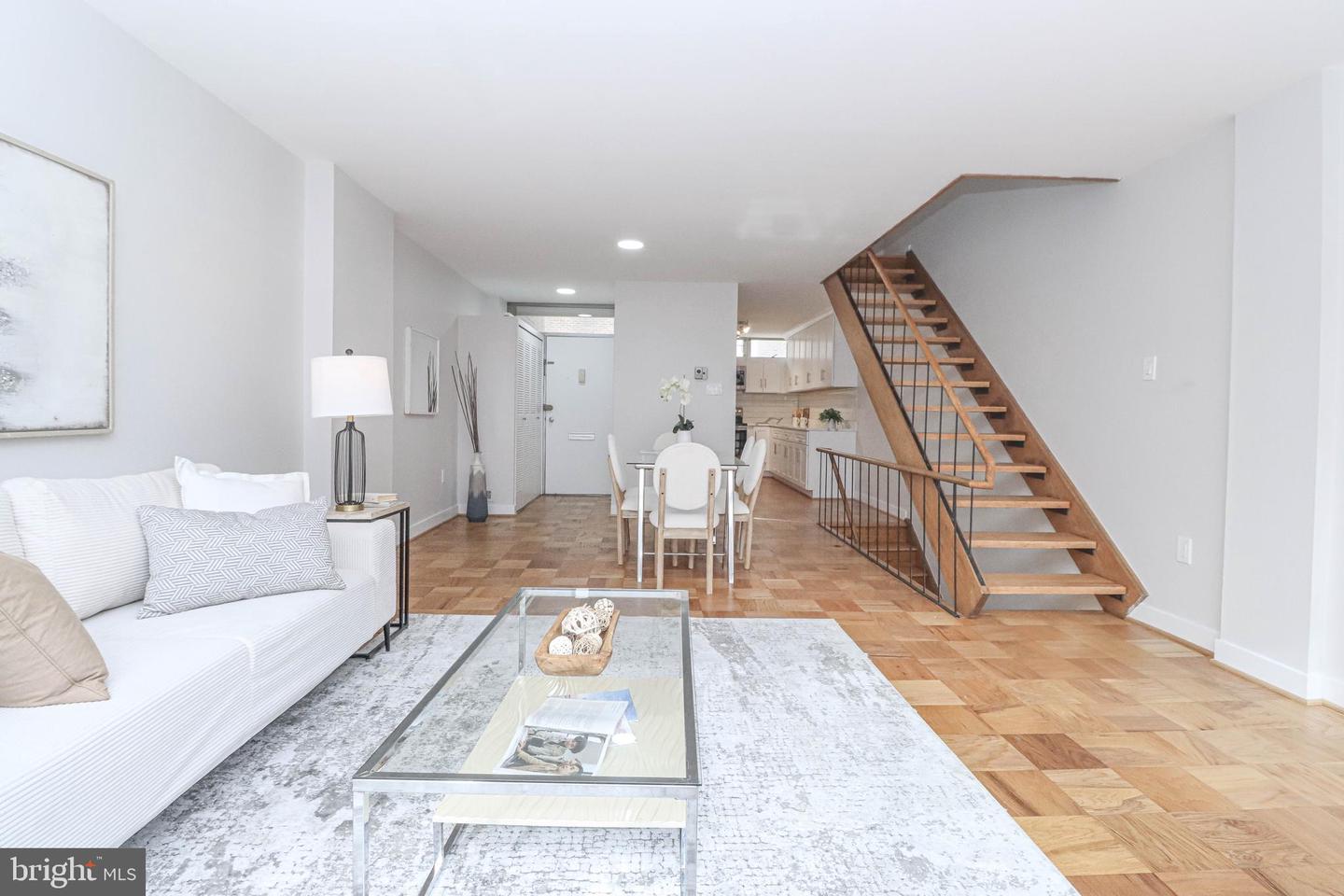 364 N STREET SW, WASHINGTON, District Of Columbia 20024, 3 Bedrooms Bedrooms, ,1 BathroomBathrooms,Residential,For sale,364 N STREET SW,DCDC2192706 MLS # DCDC2192706