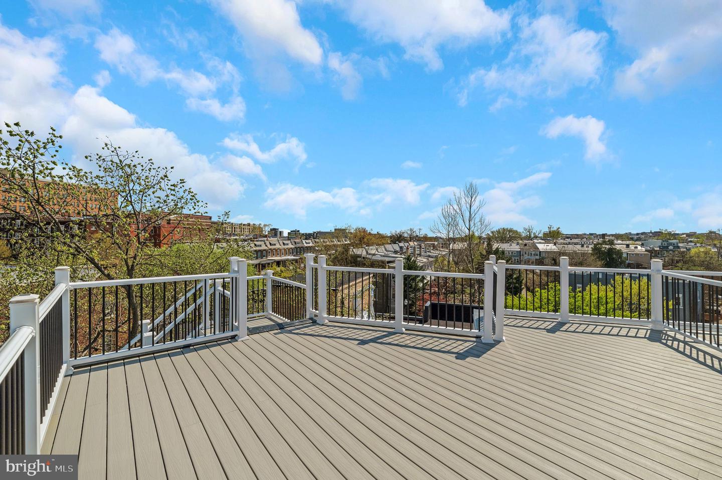 3905 KANSAS AVE NW #2, WASHINGTON, District Of Columbia 20011, 3 Bedrooms Bedrooms, ,3 BathroomsBathrooms,Residential,For sale,3905 KANSAS AVE NW #2,DCDC2192884 MLS # DCDC2192884