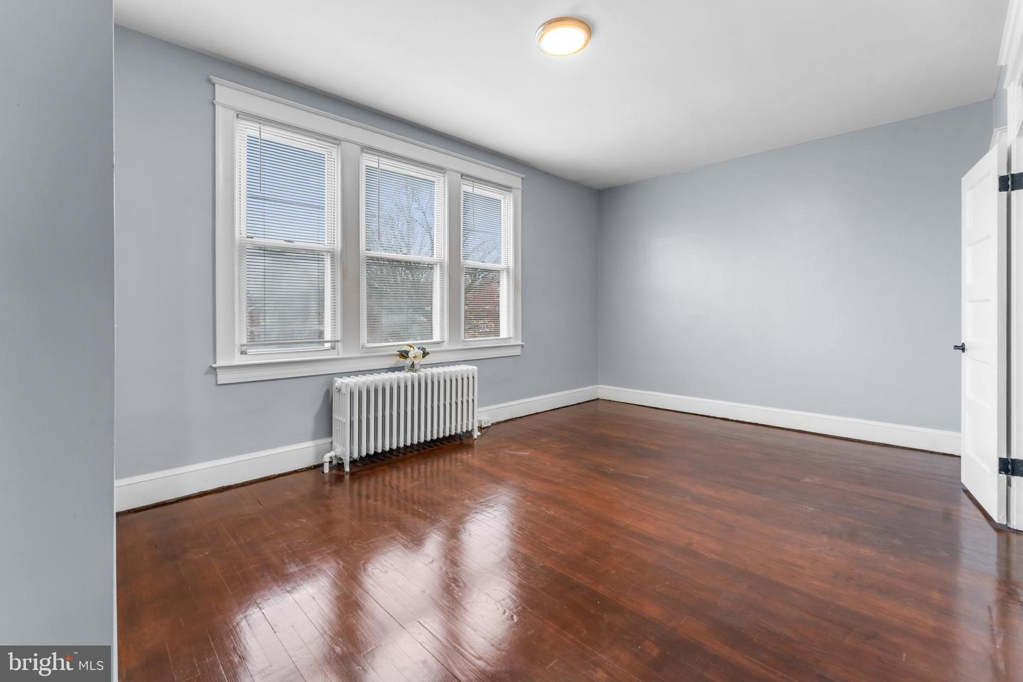 325 MADISON ST NW, WASHINGTON, District Of Columbia 20011, 3 Bedrooms Bedrooms, ,1 BathroomBathrooms,Residential,For sale,325 MADISON ST NW,DCDC2193126 MLS # DCDC2193126