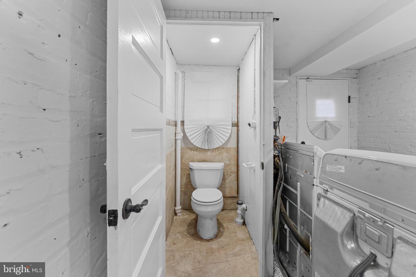 325 MADISON ST NW, WASHINGTON, District Of Columbia 20011, 3 Bedrooms Bedrooms, ,1 BathroomBathrooms,Residential,For sale,325 MADISON ST NW,DCDC2193126 MLS # DCDC2193126