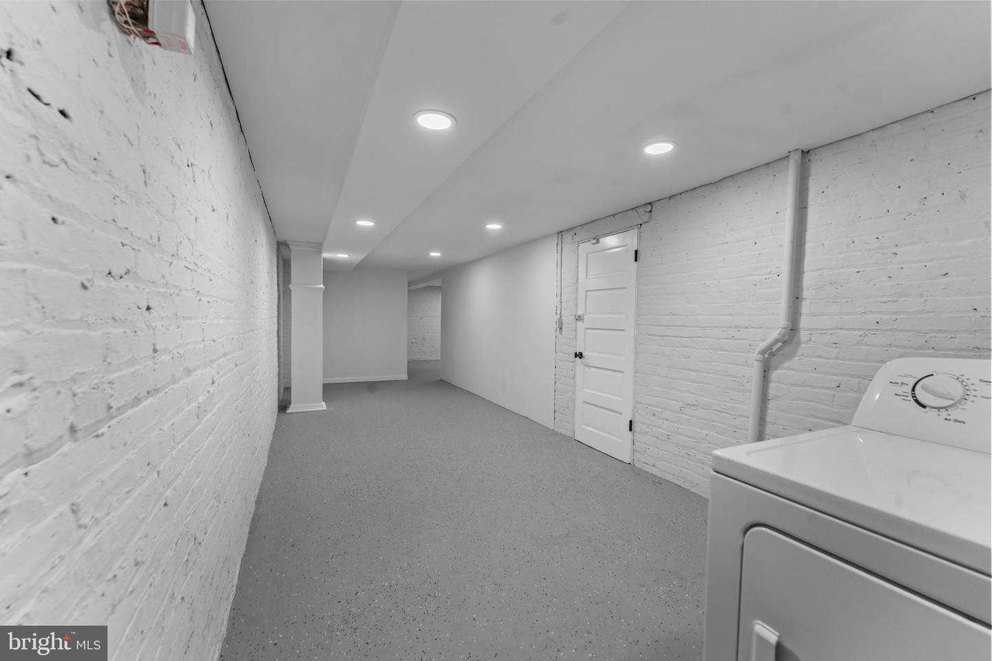 325 MADISON ST NW, WASHINGTON, District Of Columbia 20011, 3 Bedrooms Bedrooms, ,1 BathroomBathrooms,Residential,For sale,325 MADISON ST NW,DCDC2193126 MLS # DCDC2193126