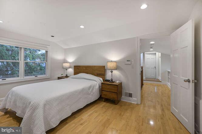 5816 MACARTHUR BLVD NW, WASHINGTON, District Of Columbia 20016, 5 Bedrooms Bedrooms, ,5 BathroomsBathrooms,Residential,For sale,5816 MACARTHUR BLVD NW,DCDC2193070 MLS # DCDC2193070