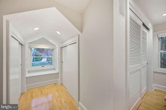 5816 MACARTHUR BLVD NW, WASHINGTON, District Of Columbia 20016, 5 Bedrooms Bedrooms, ,5 BathroomsBathrooms,Residential,For sale,5816 MACARTHUR BLVD NW,DCDC2193070 MLS # DCDC2193070