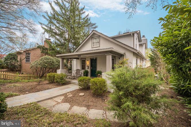 5816 MACARTHUR BLVD NW, WASHINGTON, District Of Columbia 20016, 5 Bedrooms Bedrooms, ,5 BathroomsBathrooms,Residential,For sale,5816 MACARTHUR BLVD NW,DCDC2193070 MLS # DCDC2193070