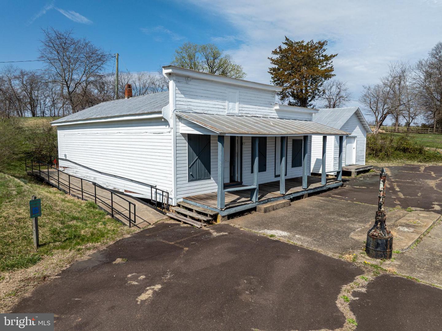 242 MADISON MILLS, ORANGE, Virginia 22960, 4 Bedrooms Bedrooms, ,3 BathroomsBathrooms,Residential,For sale,242 MADISON MILLS,VAMA2002160 MLS # VAMA2002160