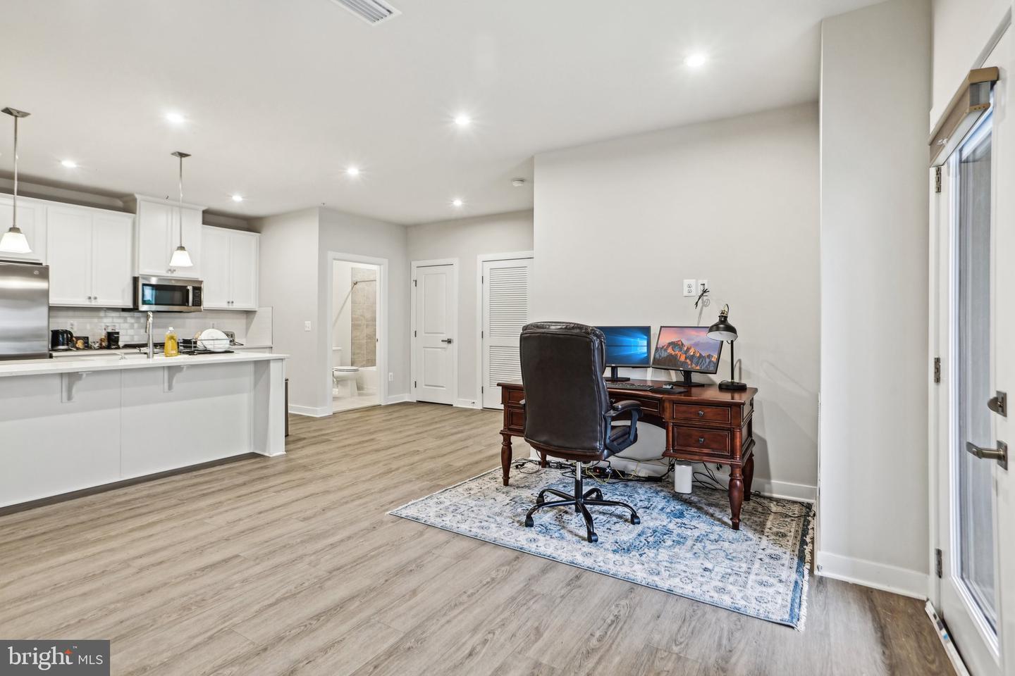 21460 MOUNT STERLING TER #103, STERLING, Virginia 20164, 2 Bedrooms Bedrooms, ,2 BathroomsBathrooms,Residential,For sale,21460 MOUNT STERLING TER #103,VALO2092792 MLS # VALO2092792