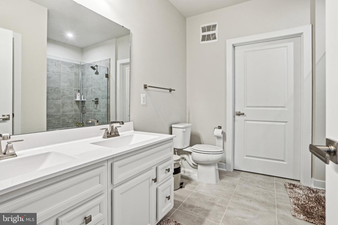 21460 MOUNT STERLING TER #103, STERLING, Virginia 20164, 2 Bedrooms Bedrooms, ,2 BathroomsBathrooms,Residential,For sale,21460 MOUNT STERLING TER #103,VALO2092792 MLS # VALO2092792