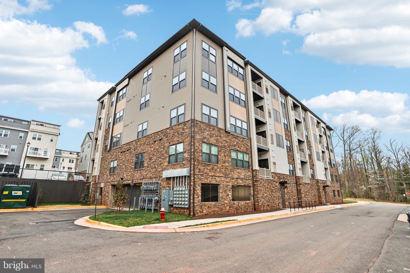 21460 MOUNT STERLING TER #103, STERLING, Virginia 20164, 2 Bedrooms Bedrooms, ,2 BathroomsBathrooms,Residential,For sale,21460 MOUNT STERLING TER #103,VALO2092792 MLS # VALO2092792