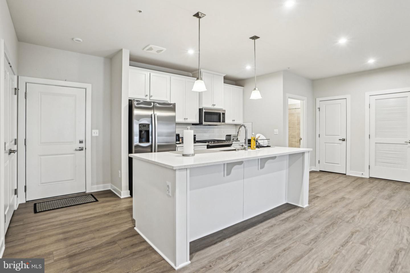 21460 MOUNT STERLING TER #103, STERLING, Virginia 20164, 2 Bedrooms Bedrooms, ,2 BathroomsBathrooms,Residential,For sale,21460 MOUNT STERLING TER #103,VALO2092792 MLS # VALO2092792