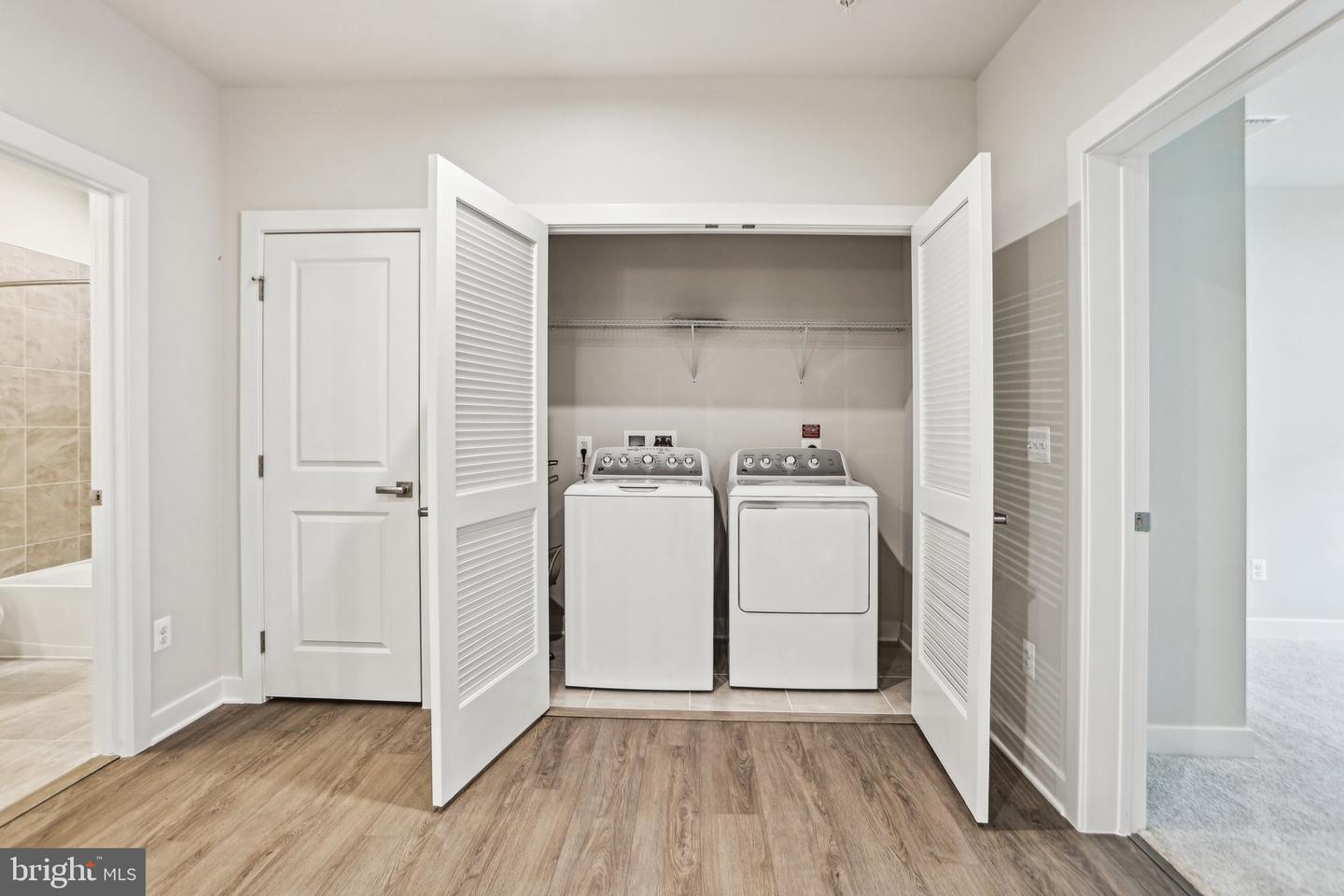 21460 MOUNT STERLING TER #103, STERLING, Virginia 20164, 2 Bedrooms Bedrooms, ,2 BathroomsBathrooms,Residential,For sale,21460 MOUNT STERLING TER #103,VALO2092792 MLS # VALO2092792