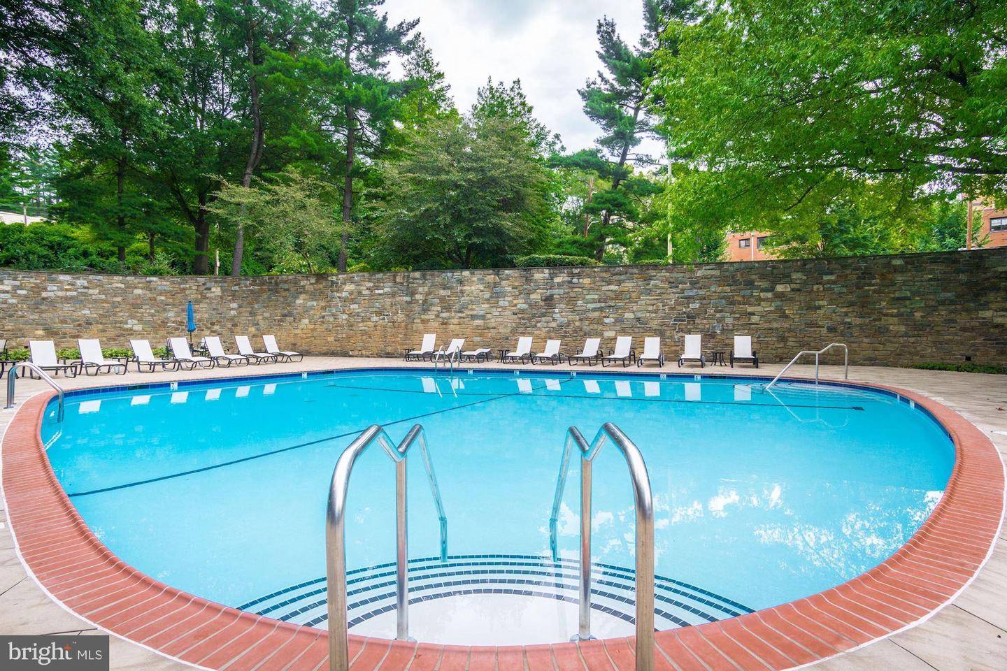 4000 TUNLAW RD NW #1030, WASHINGTON, District Of Columbia 20007, 2 Bedrooms Bedrooms, ,1 BathroomBathrooms,Residential,For sale,4000 TUNLAW RD NW #1030,DCDC2193600 MLS # DCDC2193600