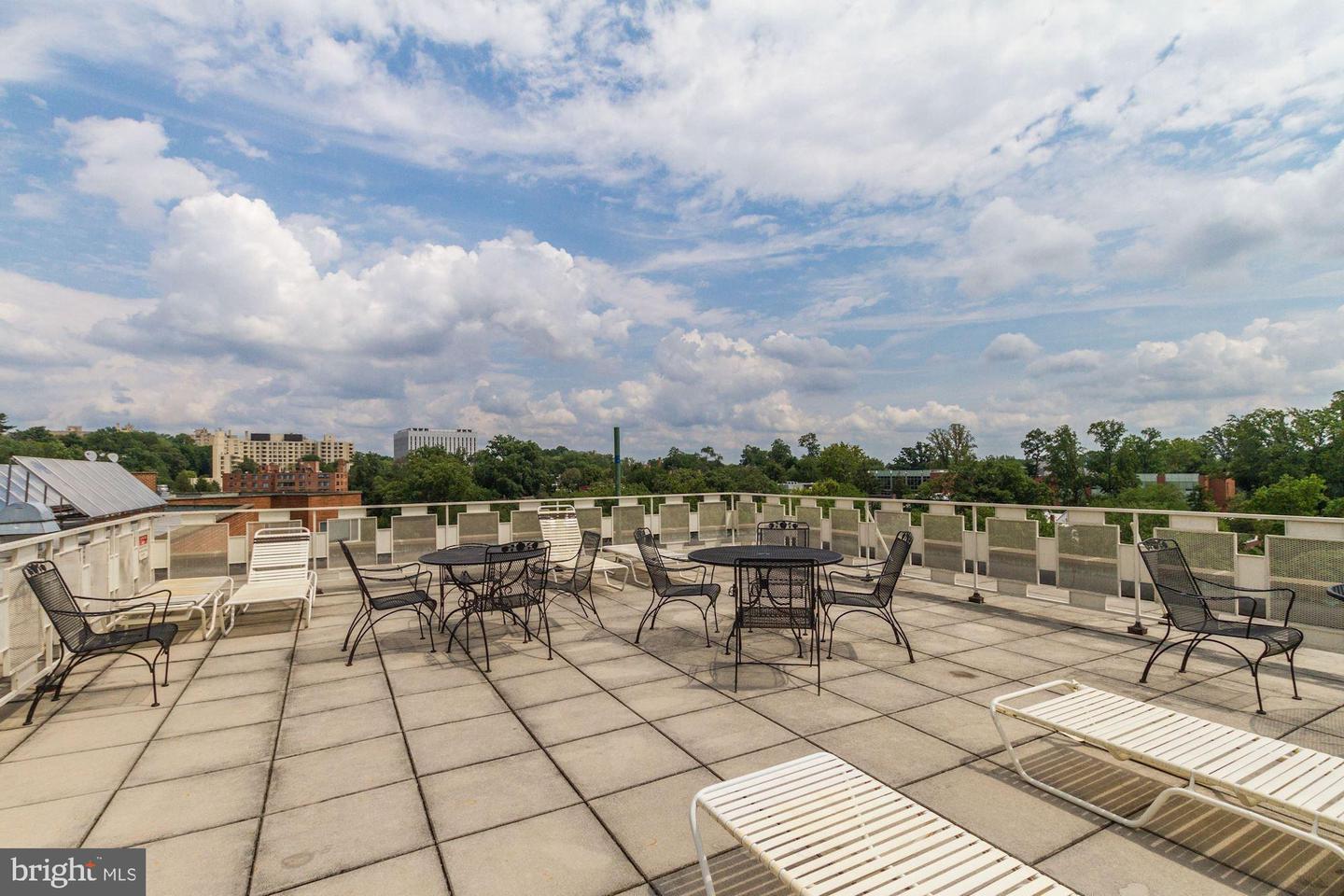 4000 TUNLAW RD NW #1030, WASHINGTON, District Of Columbia 20007, 2 Bedrooms Bedrooms, ,1 BathroomBathrooms,Residential,For sale,4000 TUNLAW RD NW #1030,DCDC2193600 MLS # DCDC2193600