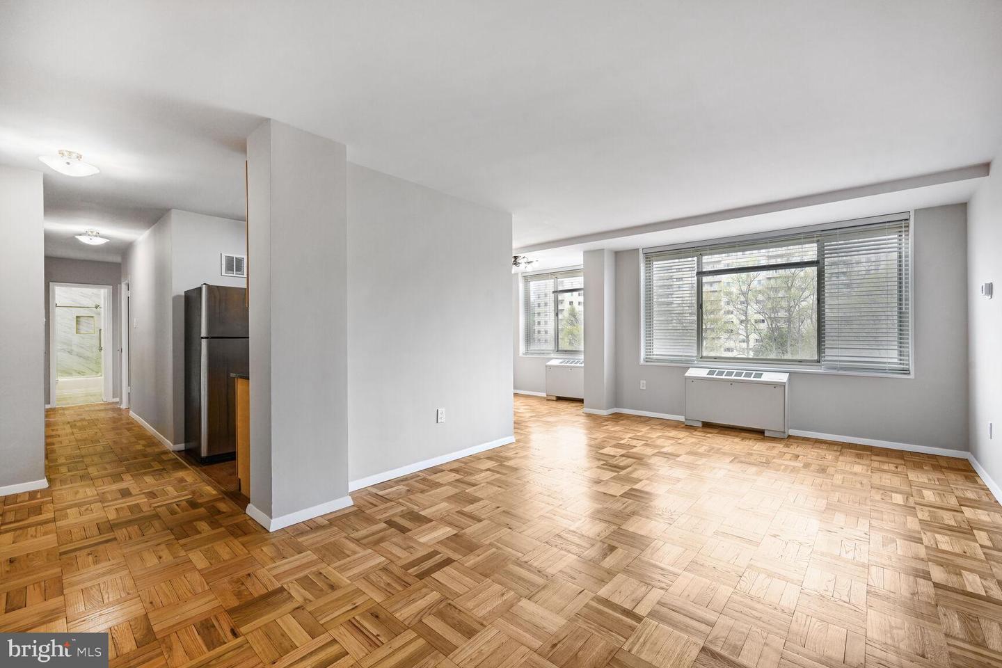 4000 TUNLAW RD NW #1030, WASHINGTON, District Of Columbia 20007, 2 Bedrooms Bedrooms, ,1 BathroomBathrooms,Residential,For sale,4000 TUNLAW RD NW #1030,DCDC2193600 MLS # DCDC2193600