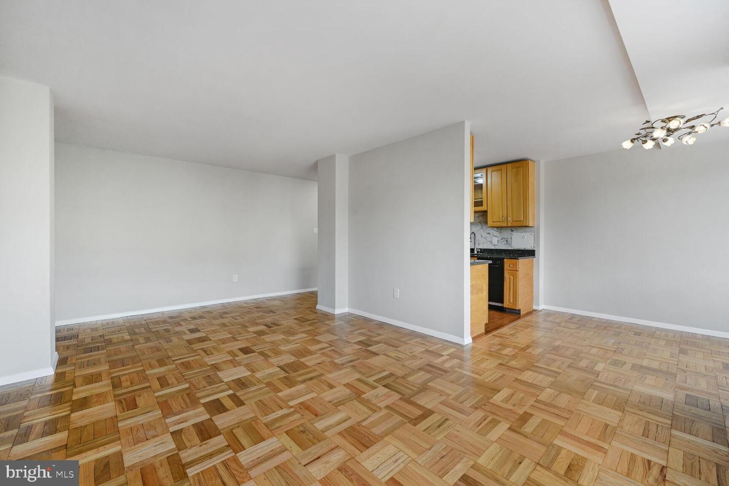 4000 TUNLAW RD NW #1030, WASHINGTON, District Of Columbia 20007, 2 Bedrooms Bedrooms, ,1 BathroomBathrooms,Residential,For sale,4000 TUNLAW RD NW #1030,DCDC2193600 MLS # DCDC2193600
