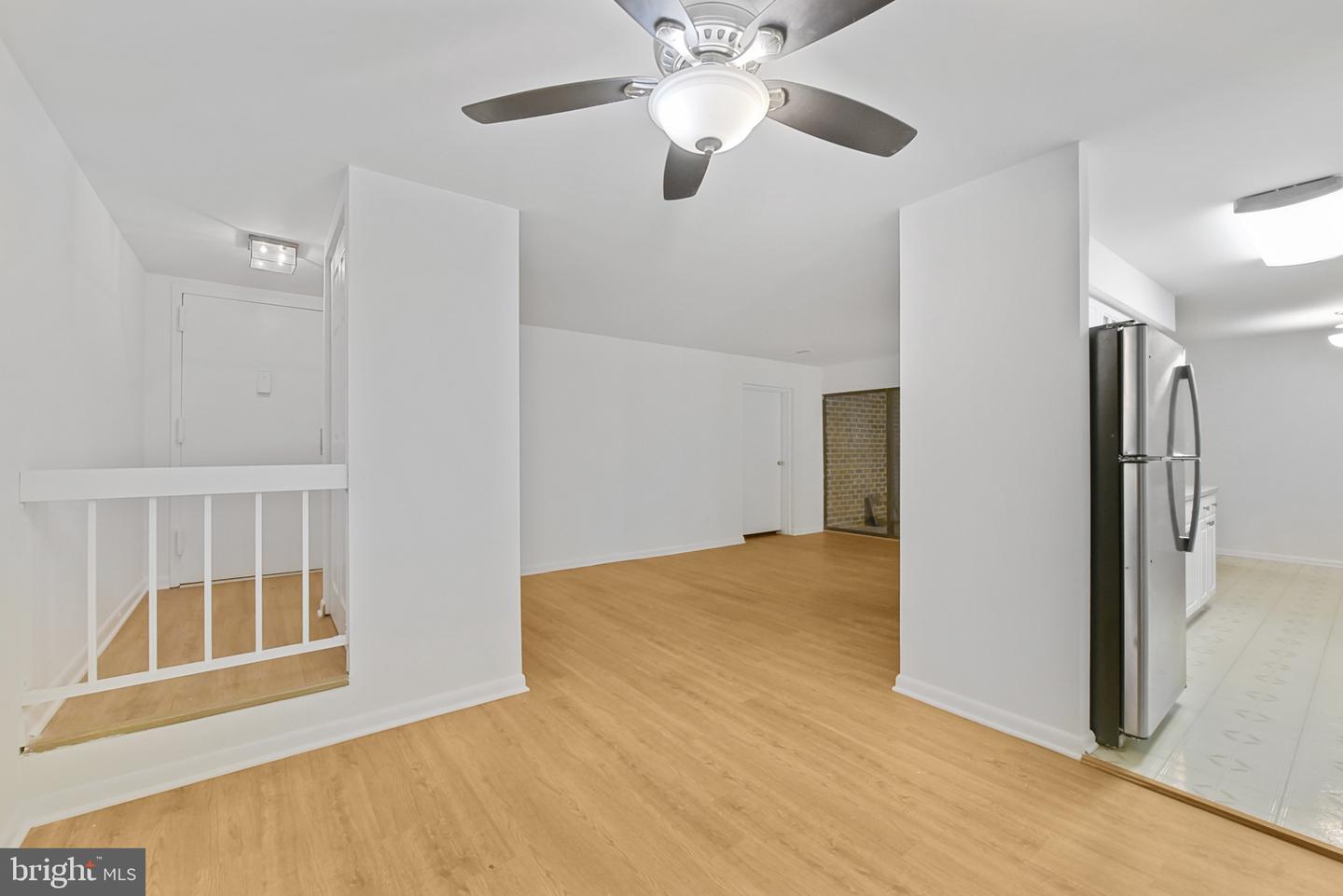 11212 CHESTNUT GROVE SQ #313, RESTON, Virginia 20190, 2 Bedrooms Bedrooms, ,1 BathroomBathrooms,Residential,For sale,11212 CHESTNUT GROVE SQ #313,VAFX2231706 MLS # VAFX2231706