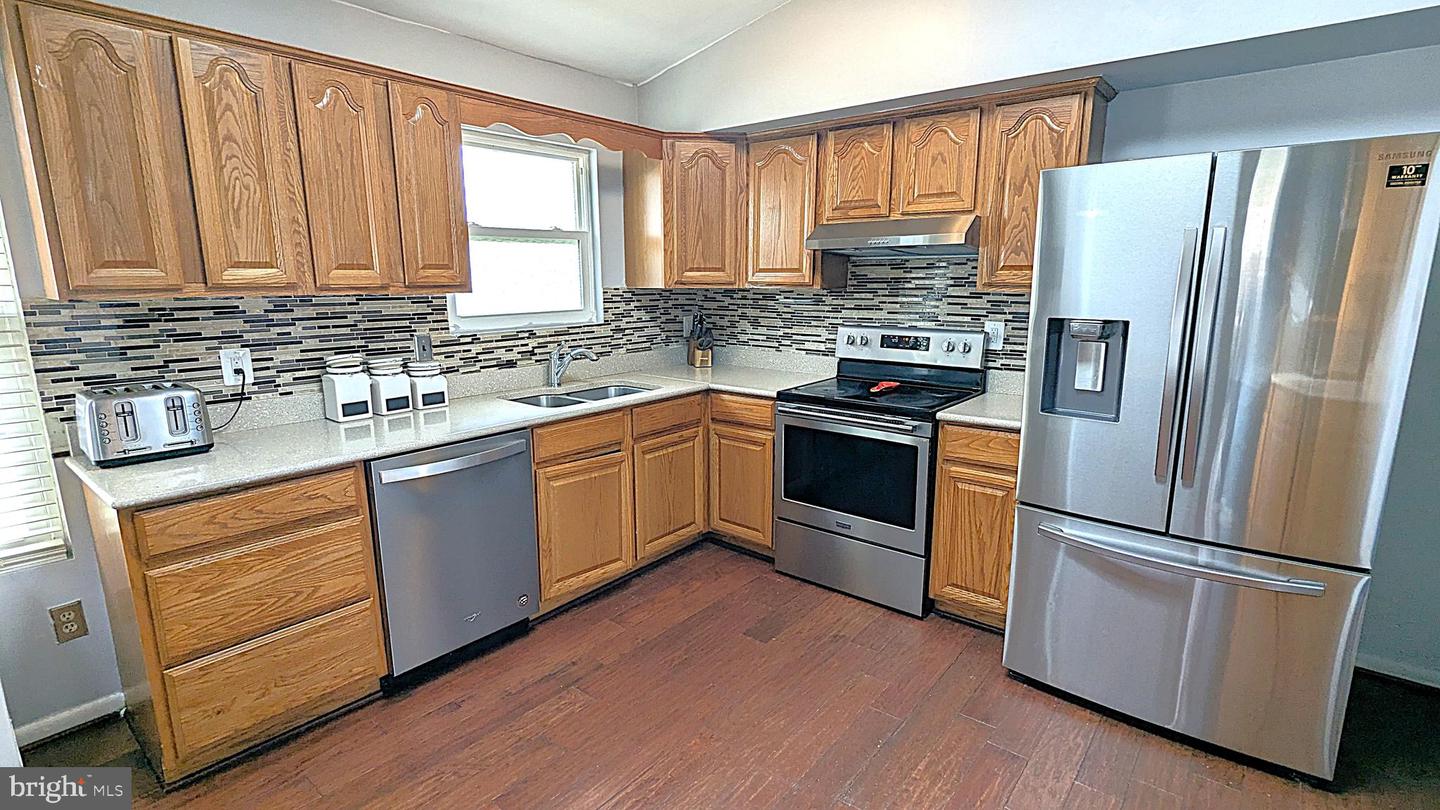 316 HANFORD CT, STERLING, Virginia 20164, 4 Bedrooms Bedrooms, ,3 BathroomsBathrooms,Residential,For sale,316 HANFORD CT,VALO2092938 MLS # VALO2092938