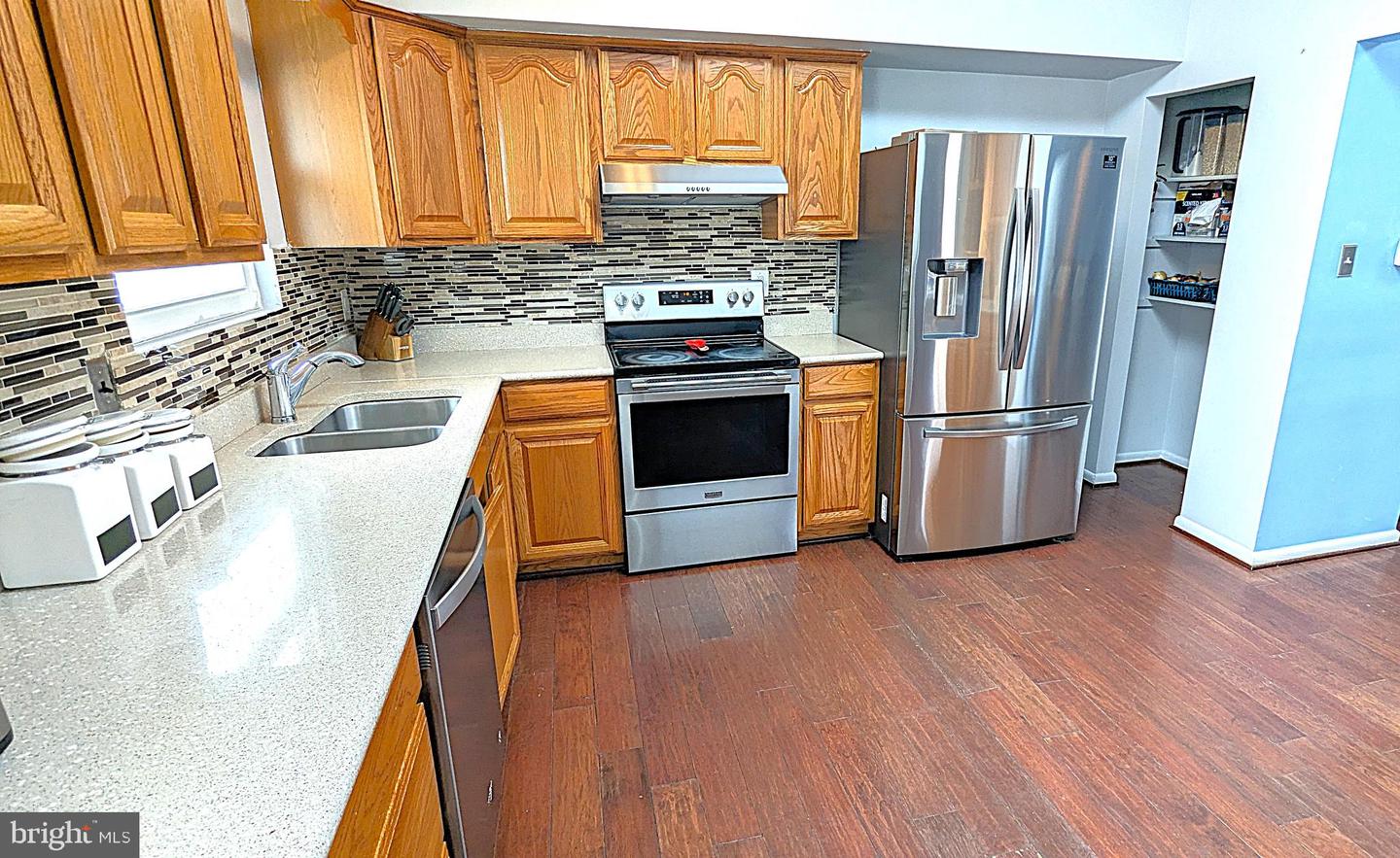 316 HANFORD CT, STERLING, Virginia 20164, 4 Bedrooms Bedrooms, ,3 BathroomsBathrooms,Residential,For sale,316 HANFORD CT,VALO2092938 MLS # VALO2092938