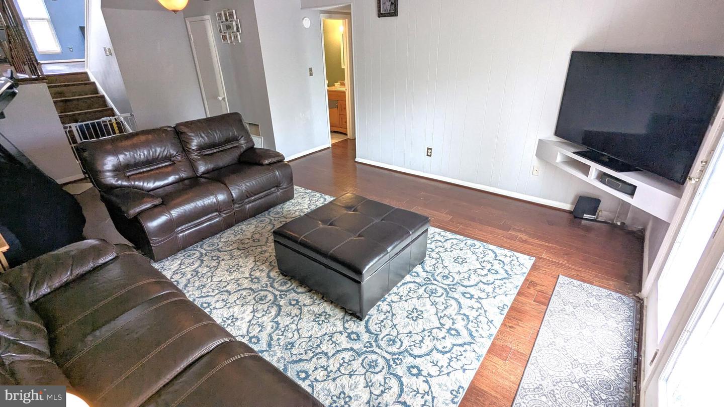 316 HANFORD CT, STERLING, Virginia 20164, 4 Bedrooms Bedrooms, ,3 BathroomsBathrooms,Residential,For sale,316 HANFORD CT,VALO2092938 MLS # VALO2092938