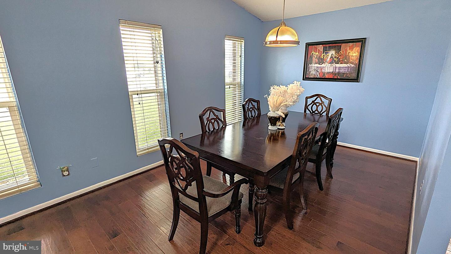 316 HANFORD CT, STERLING, Virginia 20164, 4 Bedrooms Bedrooms, ,3 BathroomsBathrooms,Residential,For sale,316 HANFORD CT,VALO2092938 MLS # VALO2092938