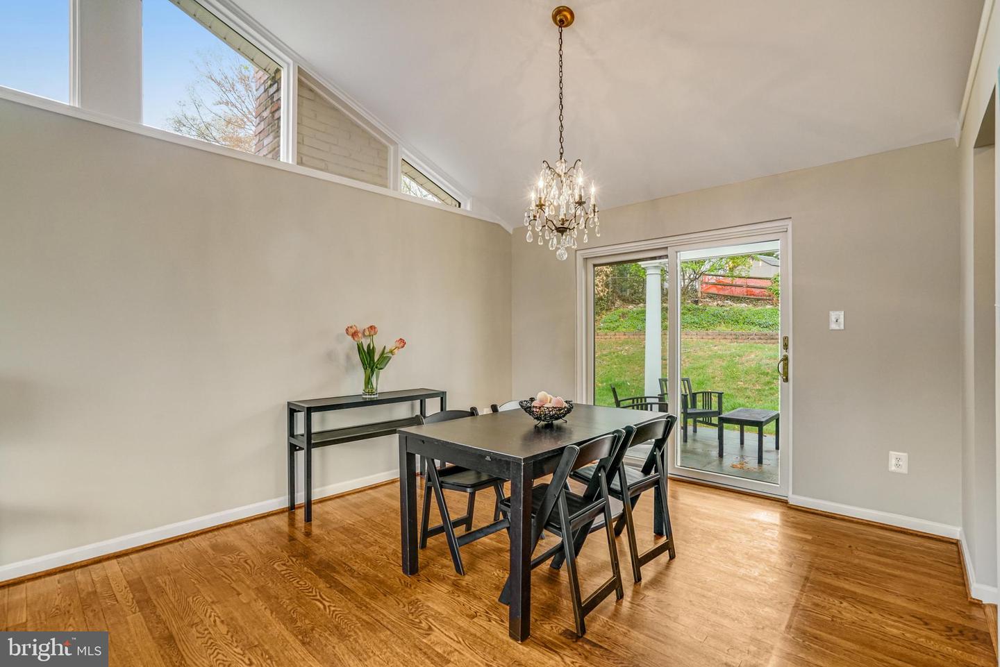 8618 KENILWORTH DR, SPRINGFIELD, Virginia 22151, 4 Bedrooms Bedrooms, ,2 BathroomsBathrooms,Residential,For sale,8618 KENILWORTH DR,VAFX2231952 MLS # VAFX2231952