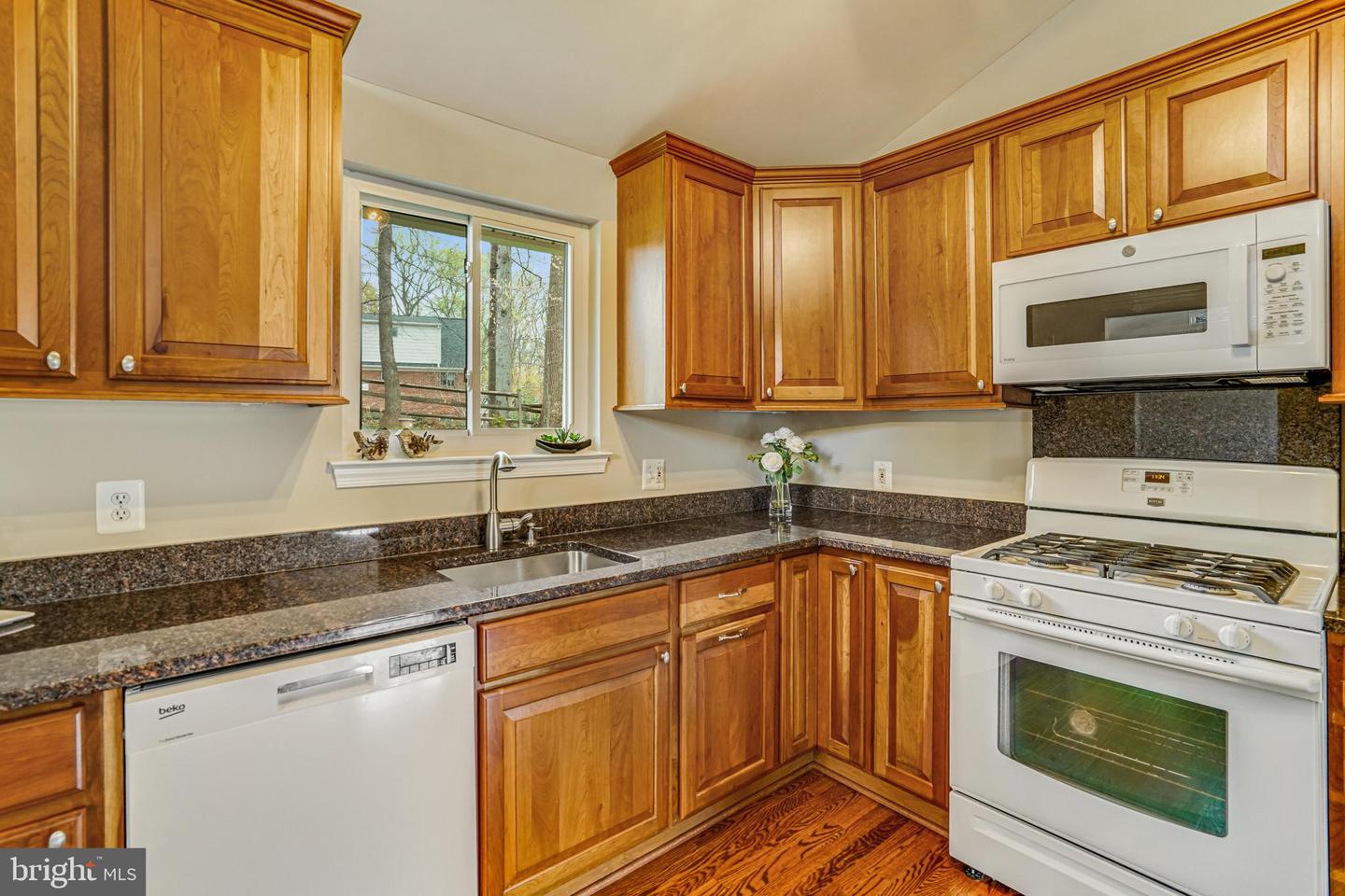 8618 KENILWORTH DR, SPRINGFIELD, Virginia 22151, 4 Bedrooms Bedrooms, ,2 BathroomsBathrooms,Residential,For sale,8618 KENILWORTH DR,VAFX2231952 MLS # VAFX2231952